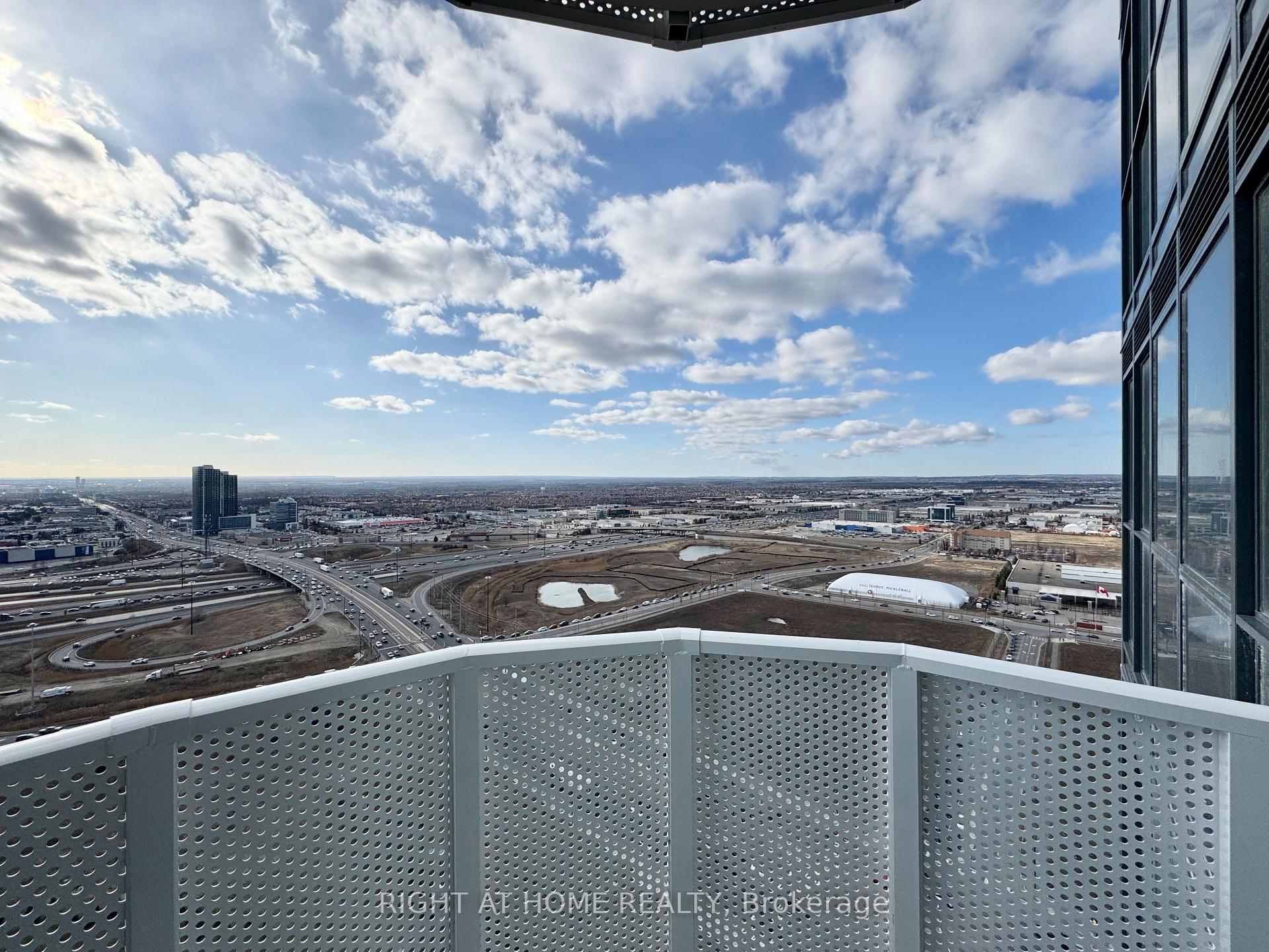 Photo 27 of Unit 3311, 195 Commerce Street, Vaughan, Vaughan Corporate Centre — HOMEH