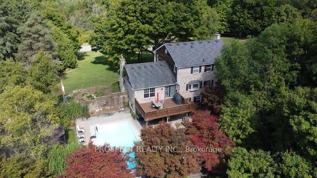 Photo 2 of 33 Gibson Lake Drive, Caledon, Palgrave — HOMEH