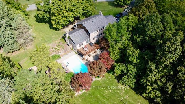 Photo 3 of 33 Gibson Lake Drive, Caledon, Palgrave — HOMEH