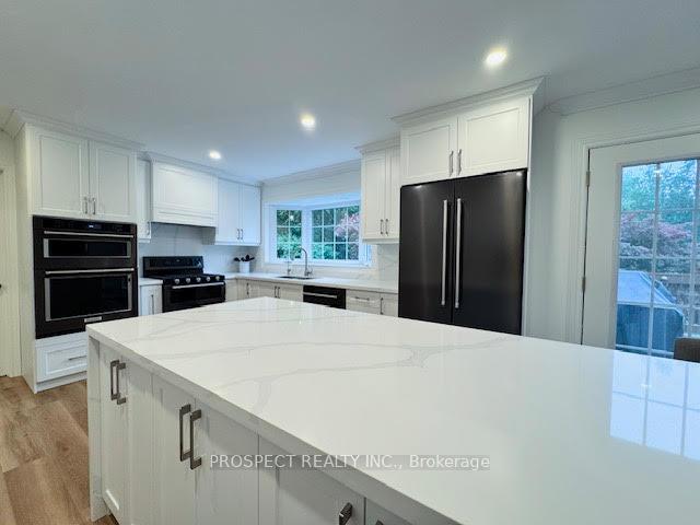 Photo 11 of 33 Gibson Lake Drive, Caledon, Palgrave — HOMEH