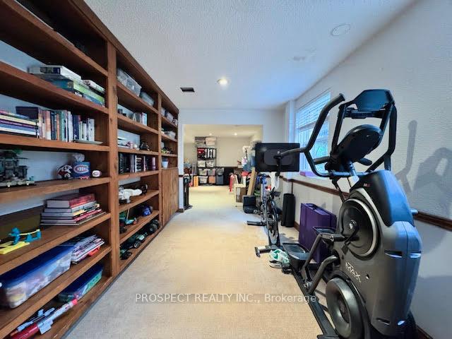 Photo 28 of 33 Gibson Lake Drive, Caledon, Palgrave — HOMEH