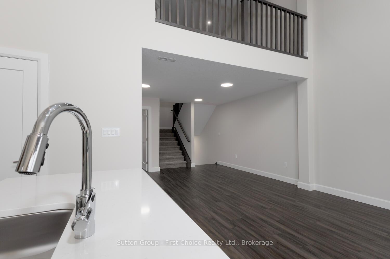 Photo 11 of Unit Unit 30, 3202 Vivian Line, Stratford — HOMEH