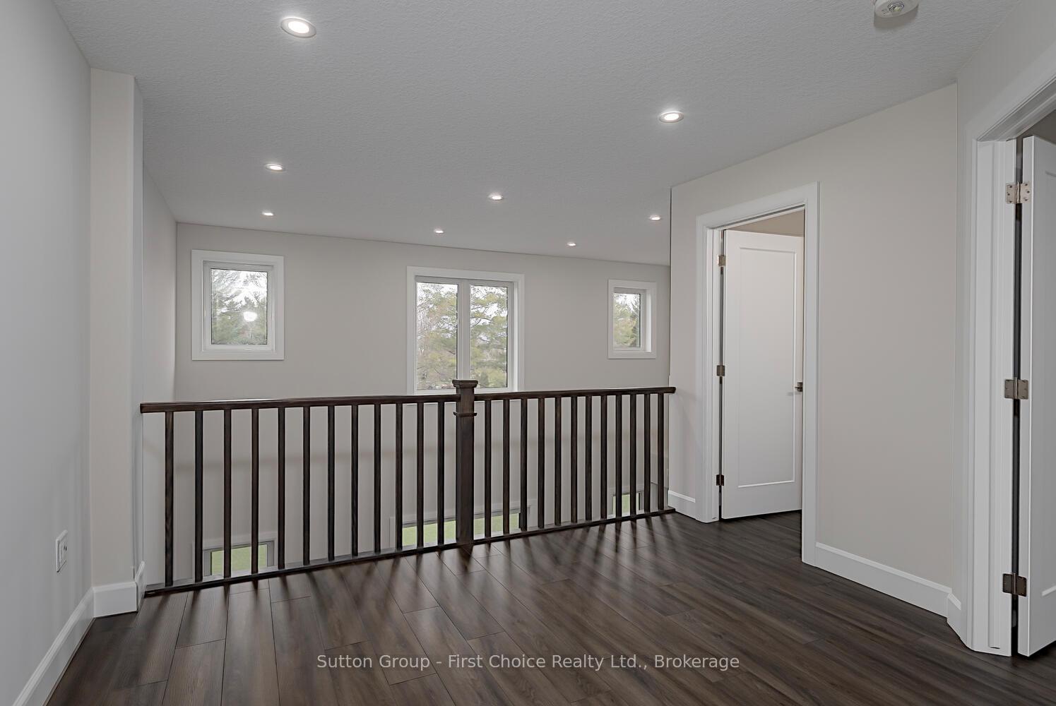 Photo 15 of Unit Unit 30, 3202 Vivian Line, Stratford — HOMEH