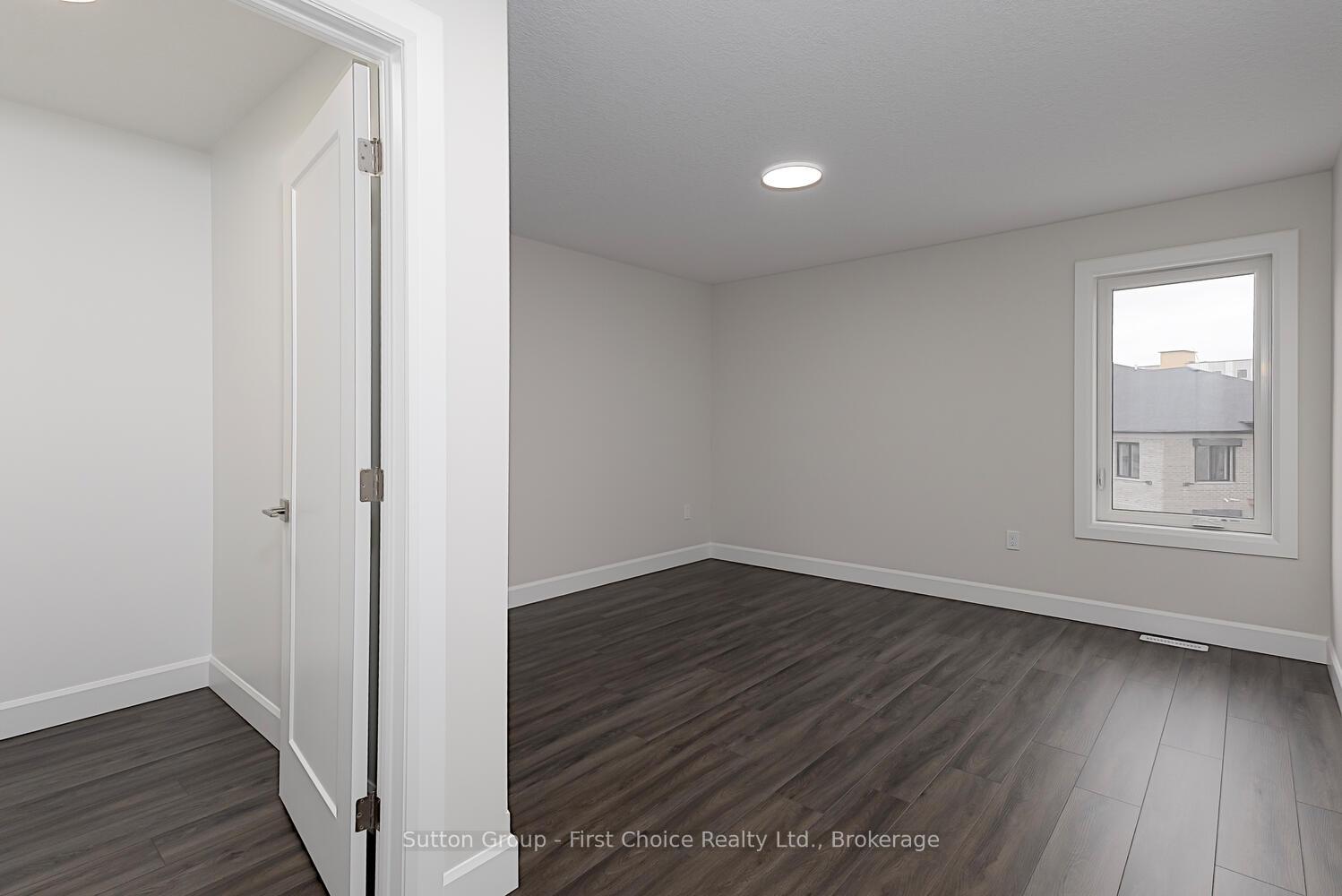 Photo 17 of Unit Unit 30, 3202 Vivian Line, Stratford — HOMEH