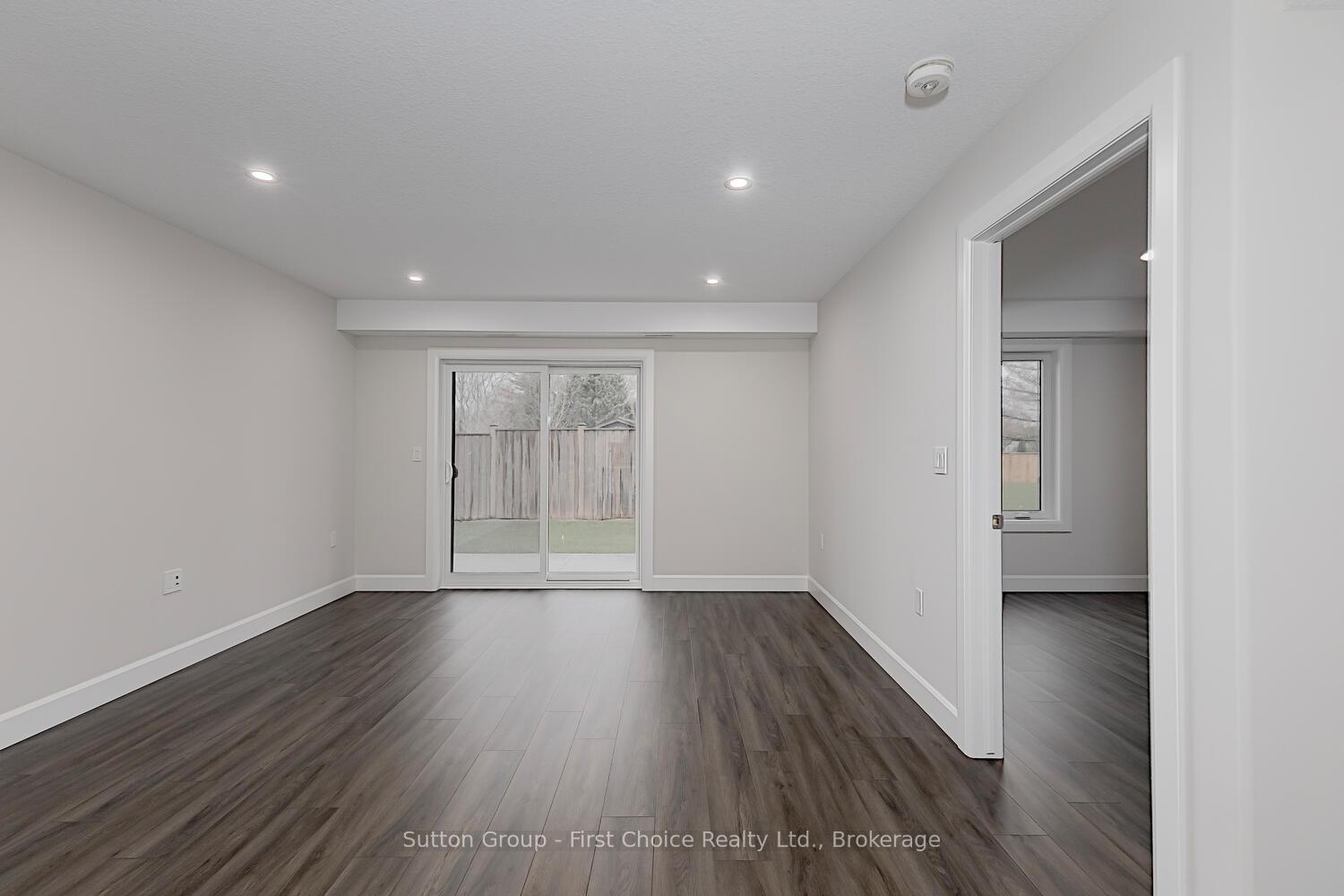 Photo 12 of Unit Unit 40, 3202 Vivian Line, Stratford — HOMEH