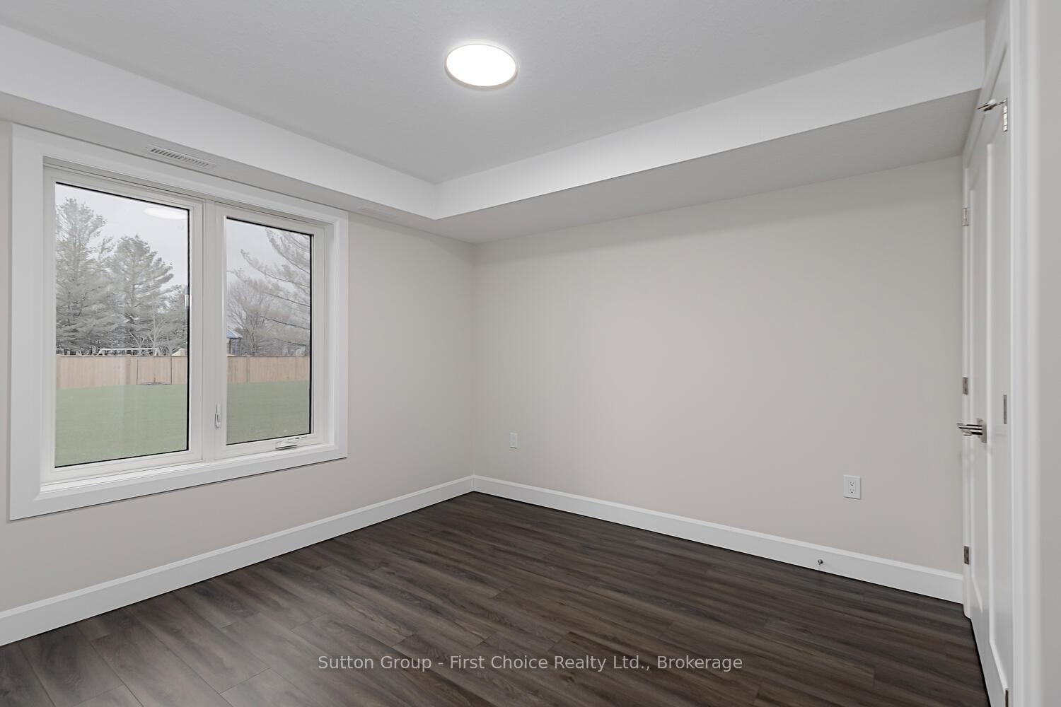 Photo 14 of Unit Unit 40, 3202 Vivian Line, Stratford — HOMEH