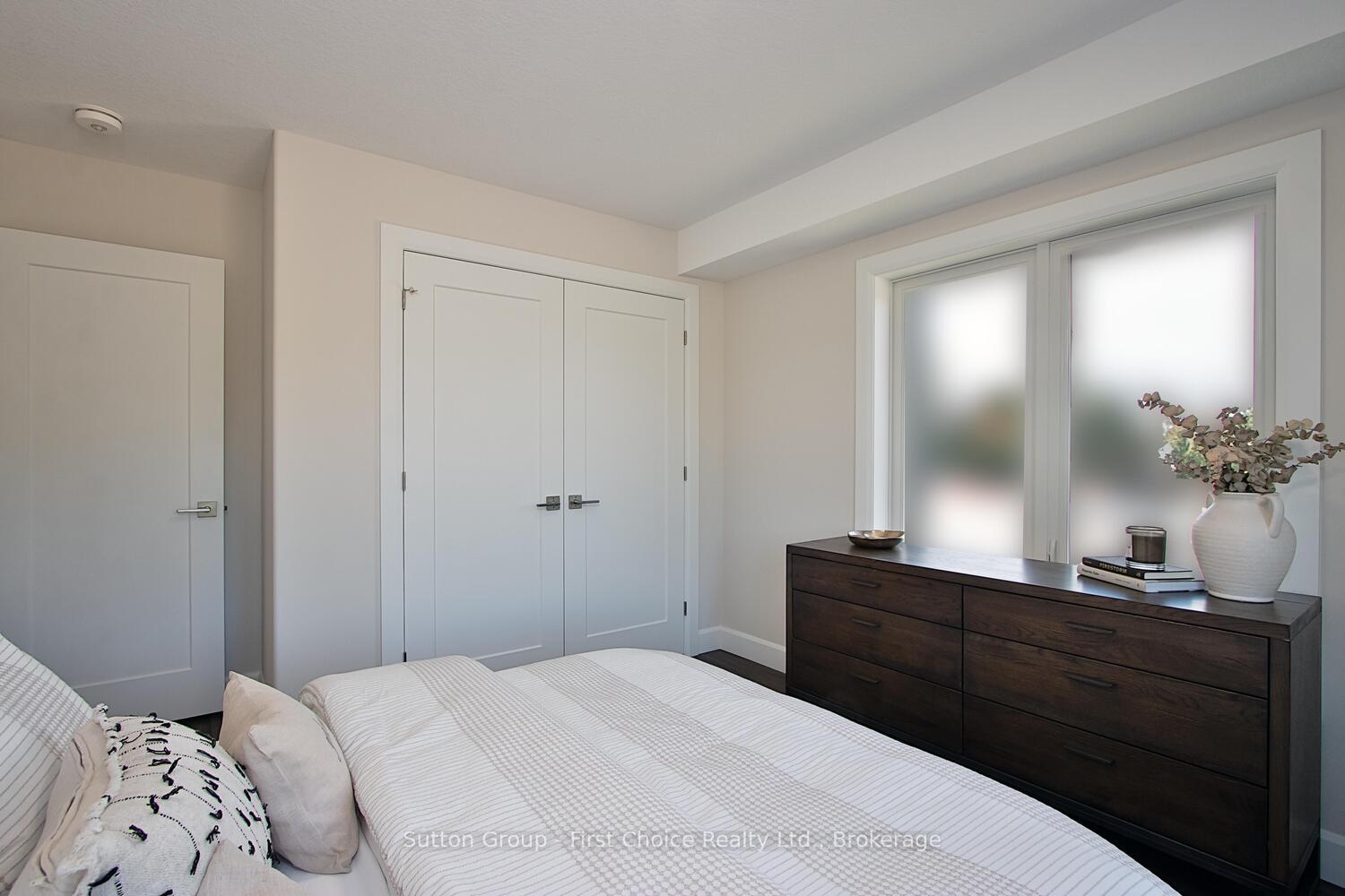 Photo 22 of Unit Unit 35, 3202 Vivian Line, Stratford — HOMEH