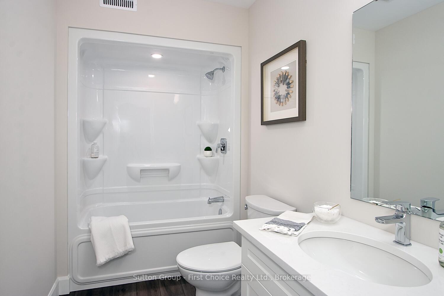 Photo 23 of Unit Unit 35, 3202 Vivian Line, Stratford — HOMEH