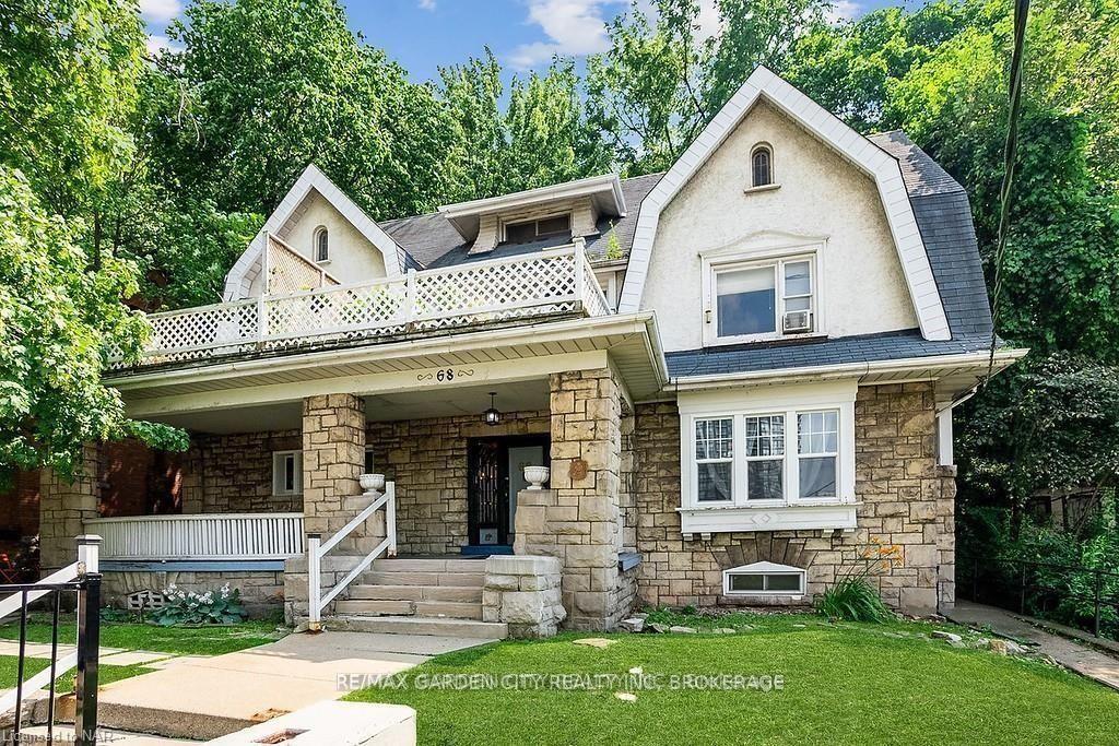 Photo 2 of 68 Arkledun Avenue, Hamilton, Corktown — HOMEH
