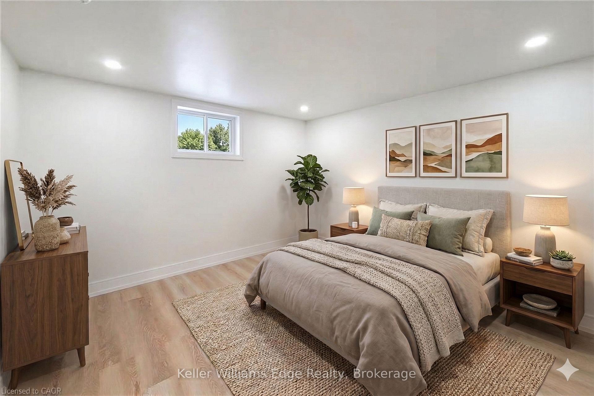Photo 15 of Unit 2, 237 Fernwood Crescent, Hamilton, Hampton Heights — HOMEH