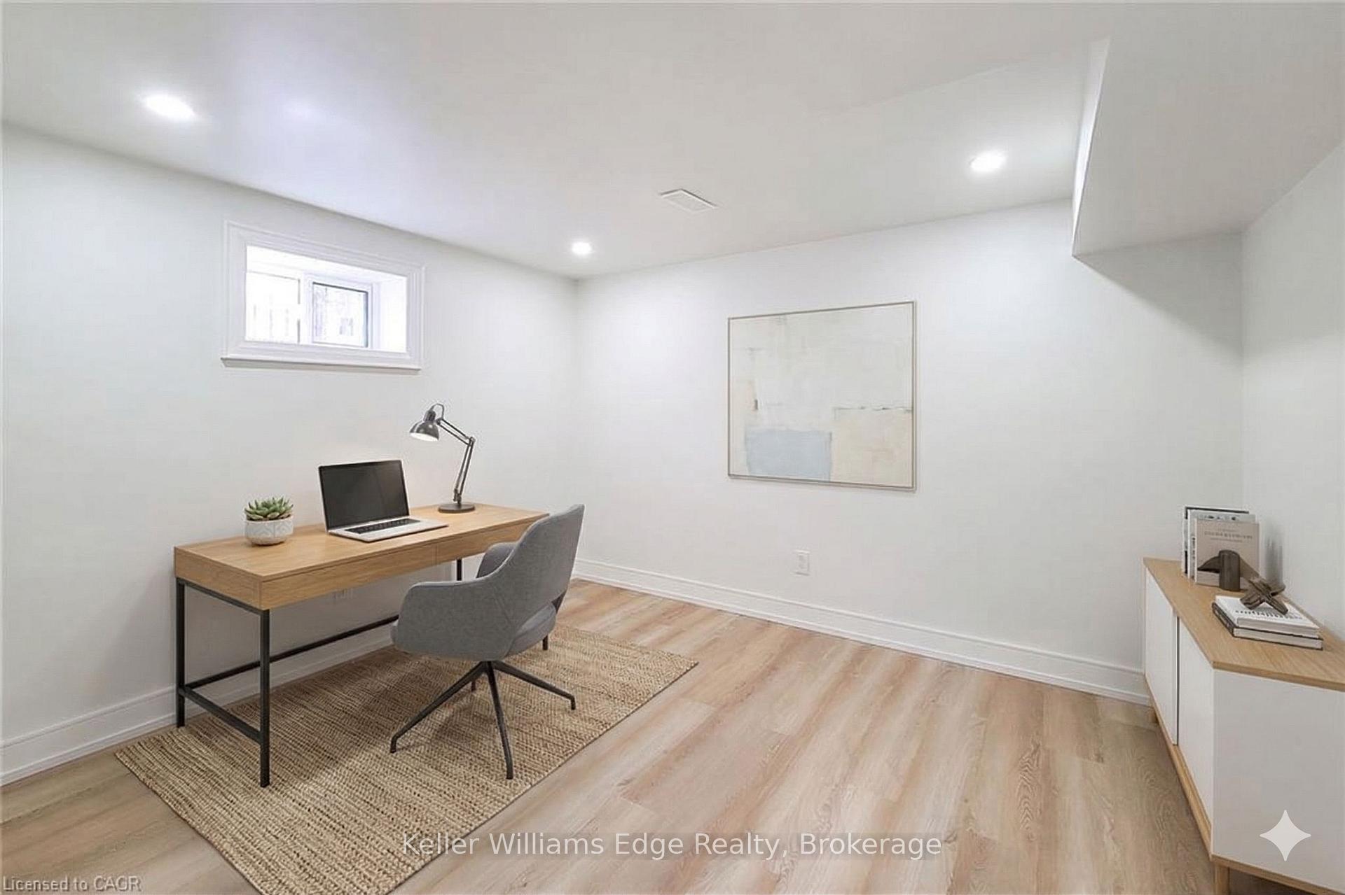 Photo 18 of Unit 2, 237 Fernwood Crescent, Hamilton, Hampton Heights — HOMEH
