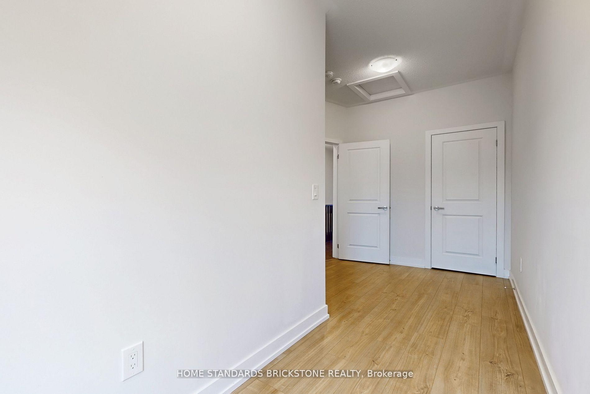 Photo 69 of 215 Salterton Circle, Vaughan, Rural Vaughan — HOMEH