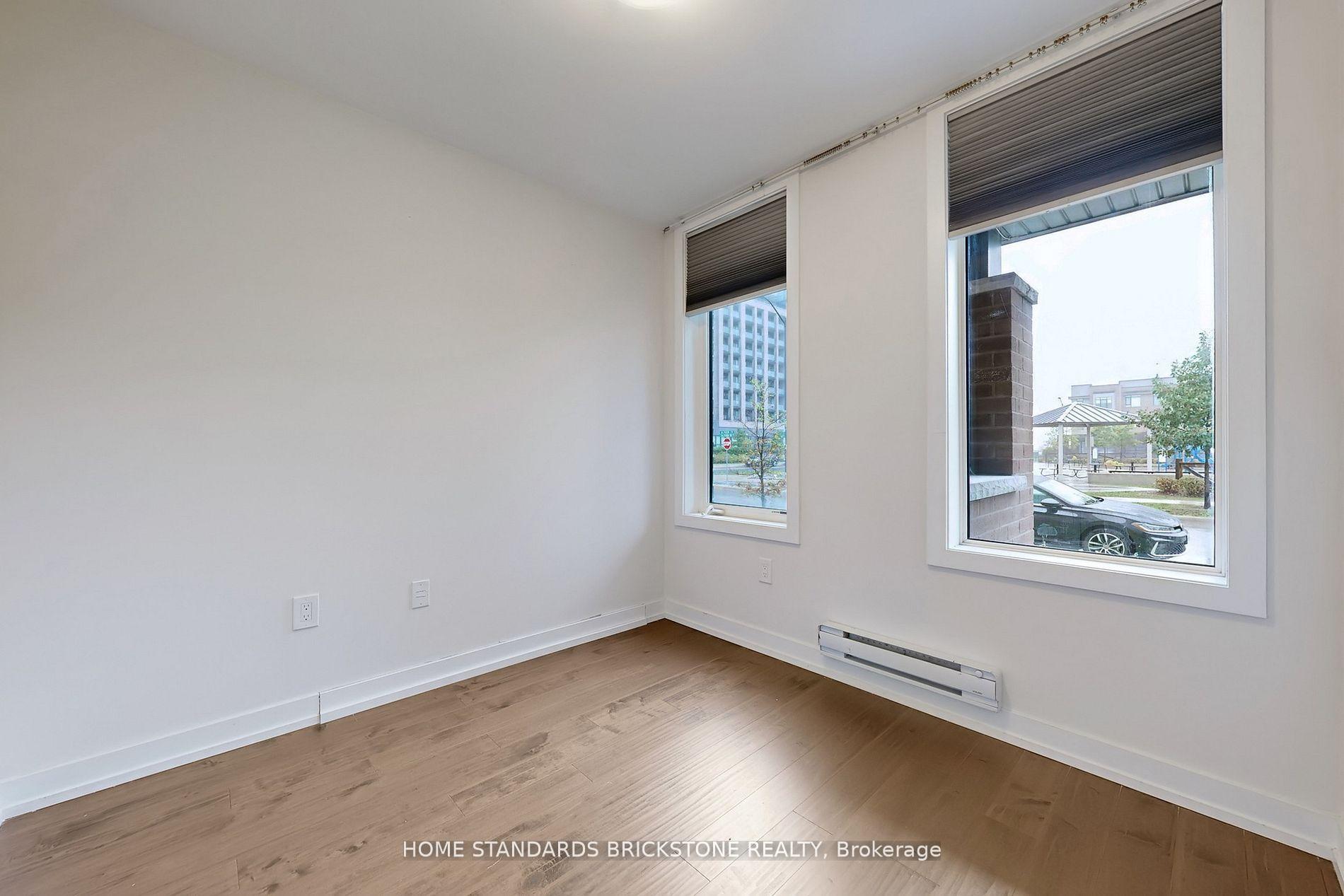 Photo 77 of 215 Salterton Circle, Vaughan, Rural Vaughan — HOMEH