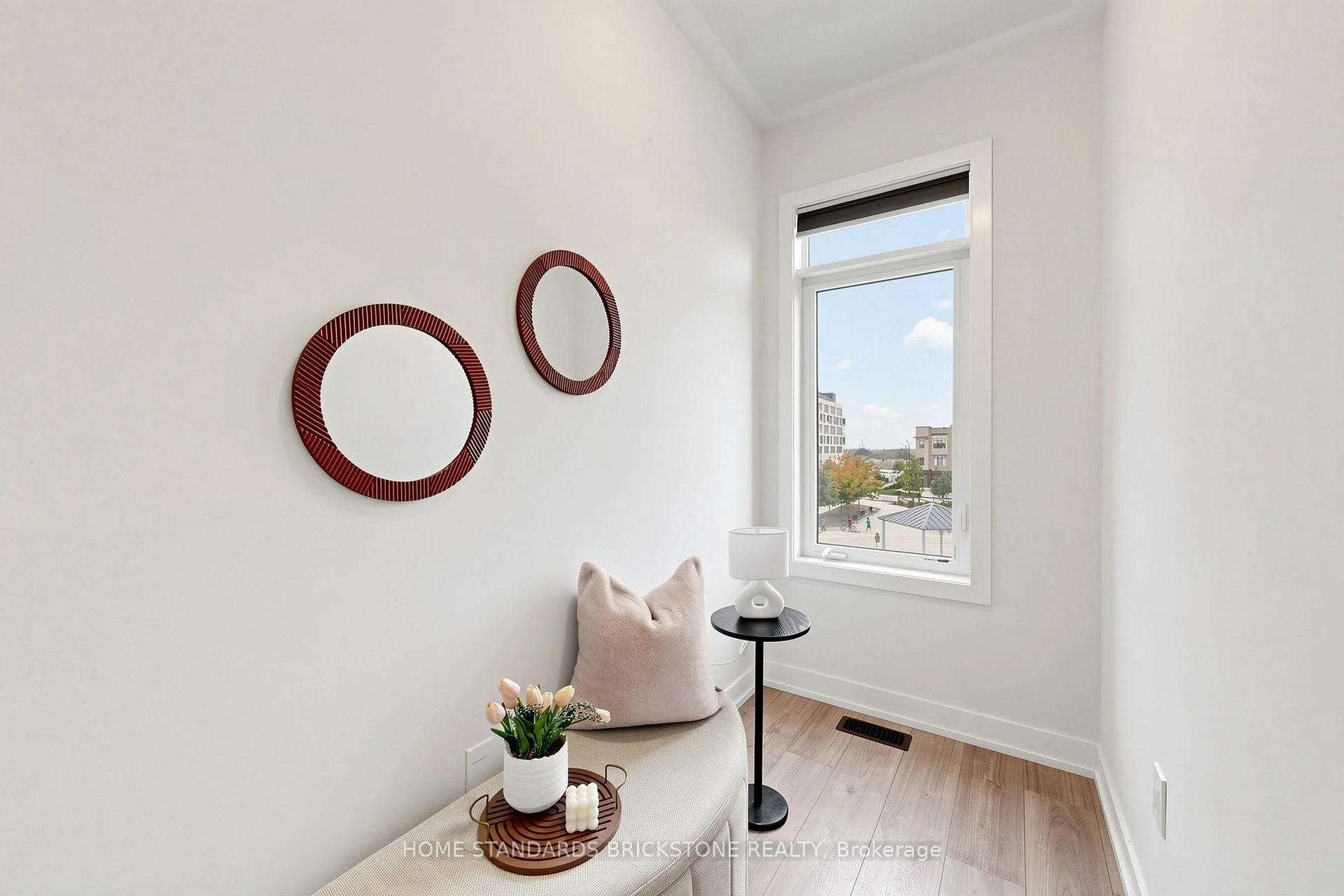 Photo 78 of 215 Salterton Circle, Vaughan, Rural Vaughan — HOMEH