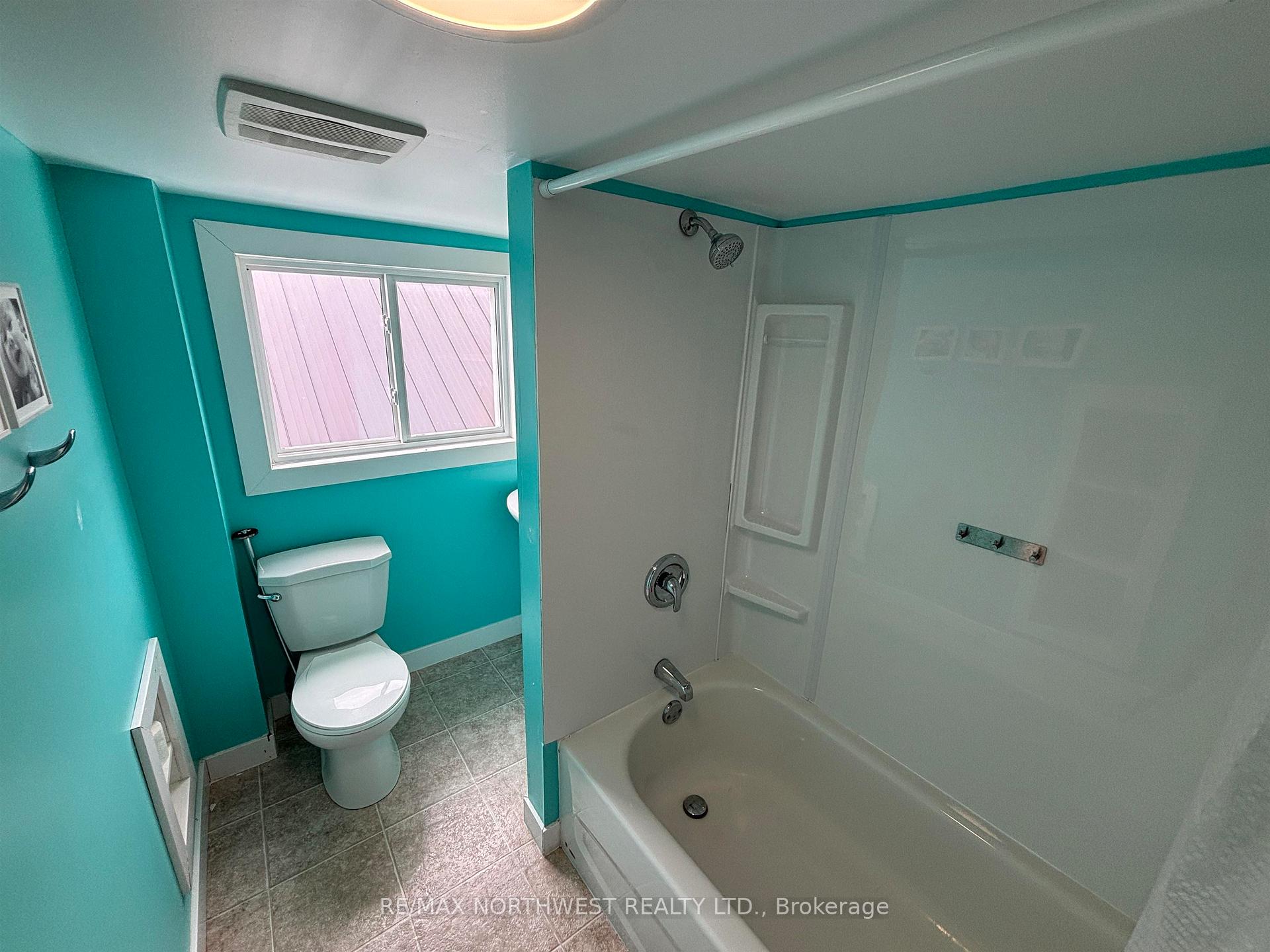 Photo 26 of 135 Regina Ave, Kenora, Ride Out — HOMEH