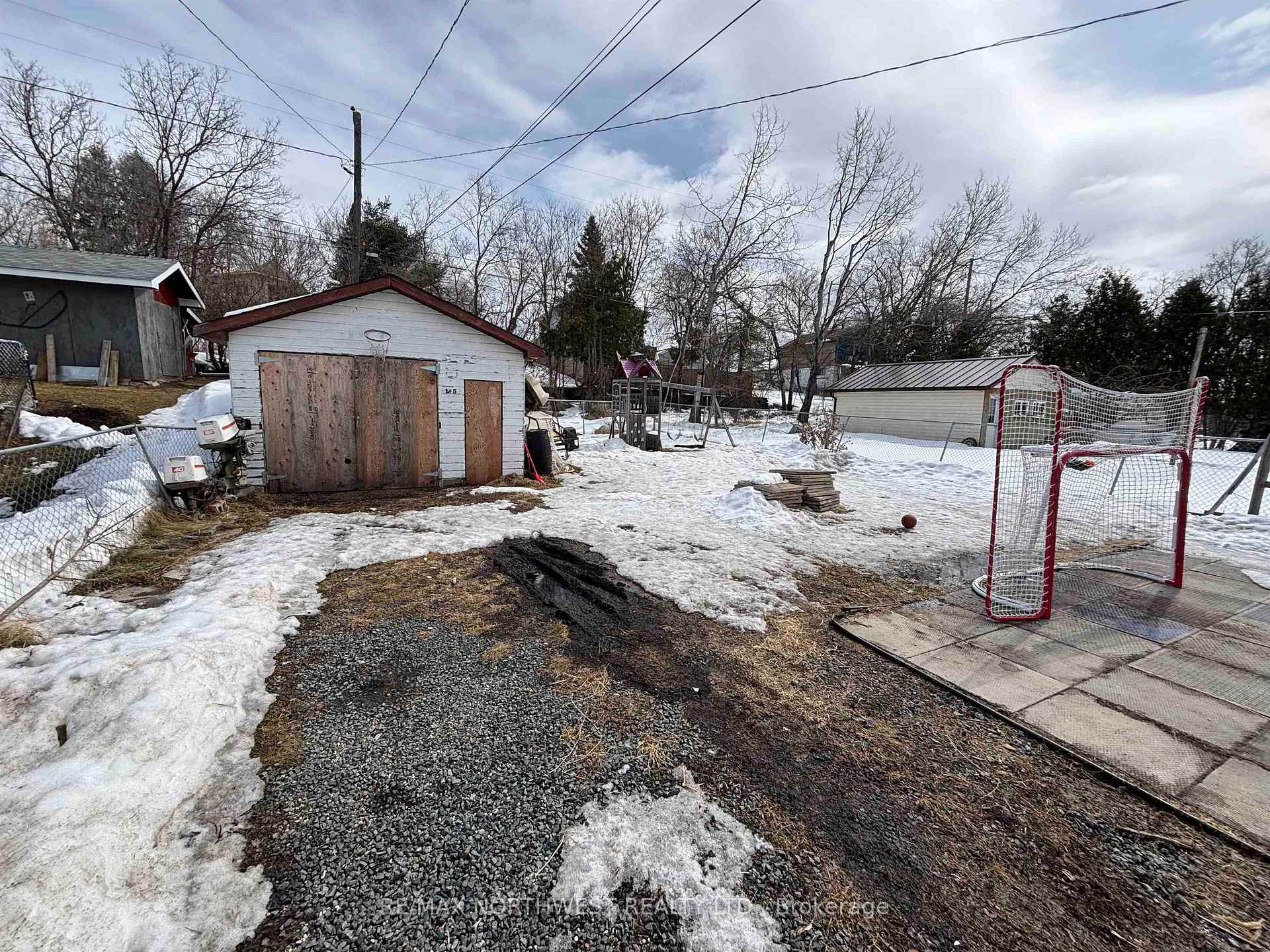 Photo 37 of 135 Regina Ave, Kenora, Ride Out — HOMEH