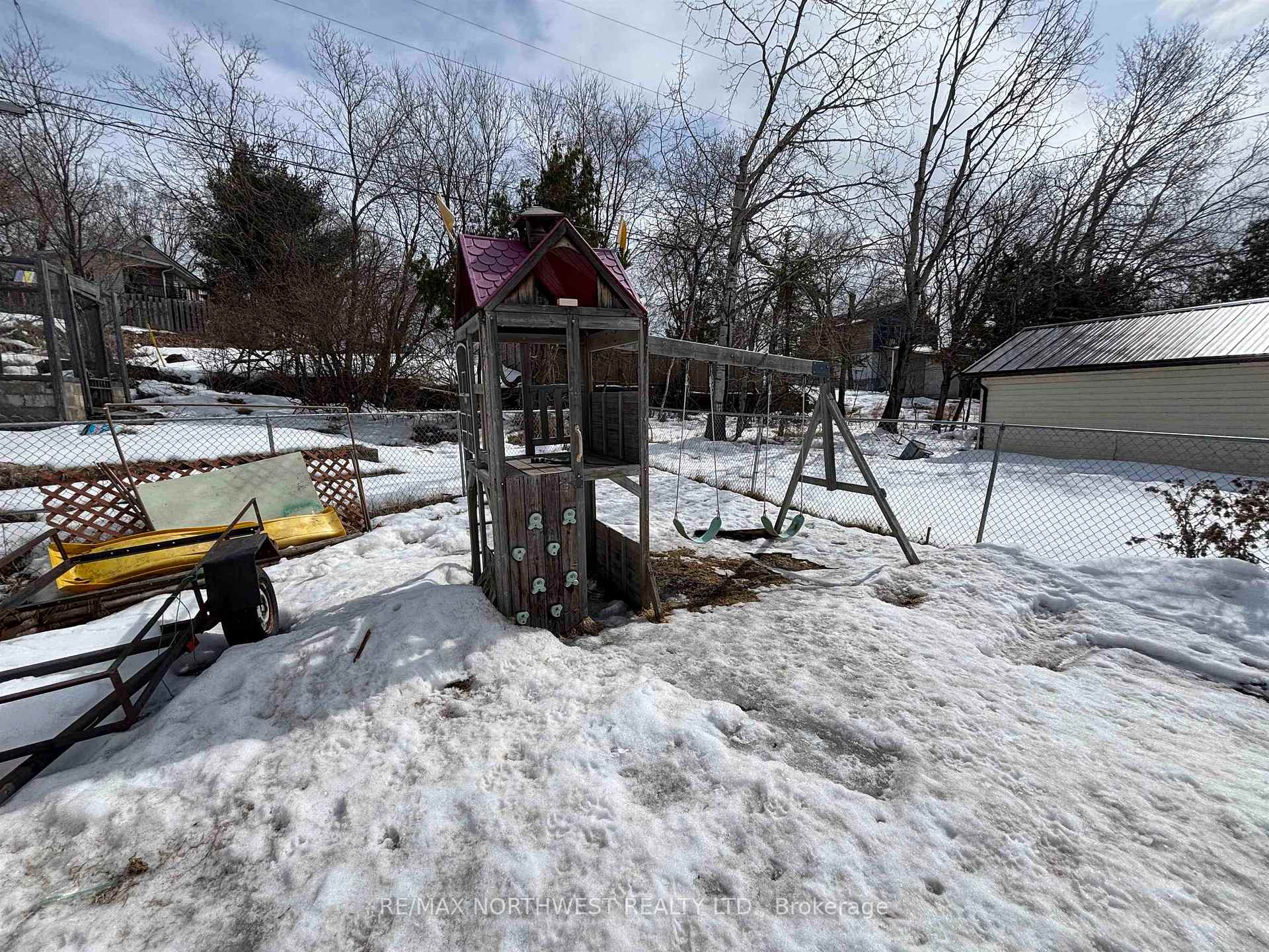 Photo 38 of 135 Regina Ave, Kenora, Ride Out — HOMEH