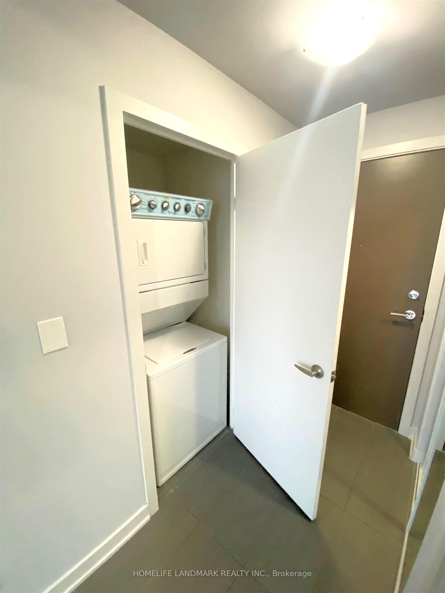 Photo 11 of Unit 2401, 4099 Brickstone Mews, Mississauga, Creditview — HOMEH