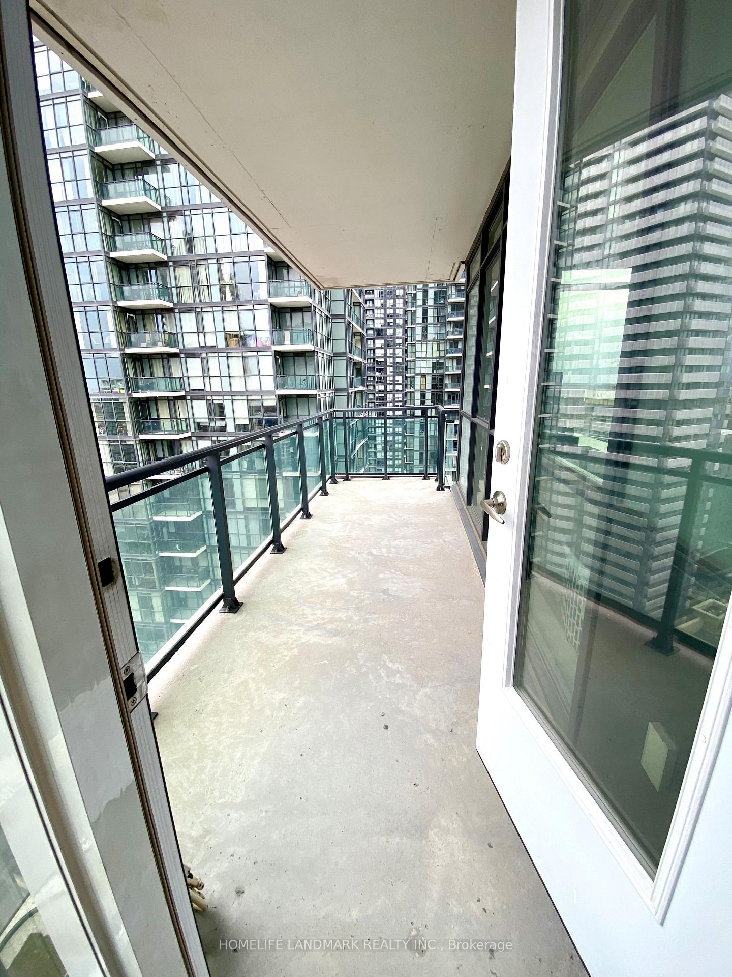 Photo 13 of Unit 2401, 4099 Brickstone Mews, Mississauga, Creditview — HOMEH