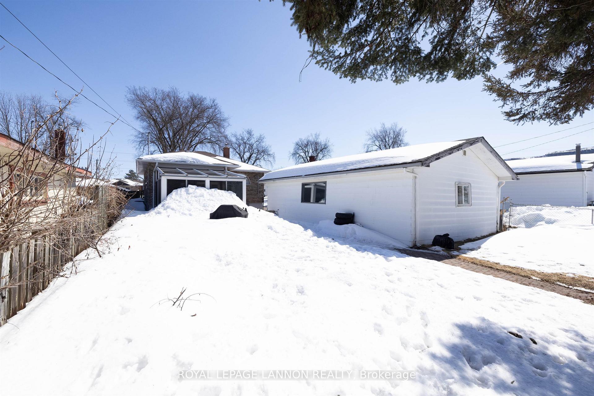 Photo 32 of 1329 Euclid Avenue, Thunder Bay, Westfort — HOMEH