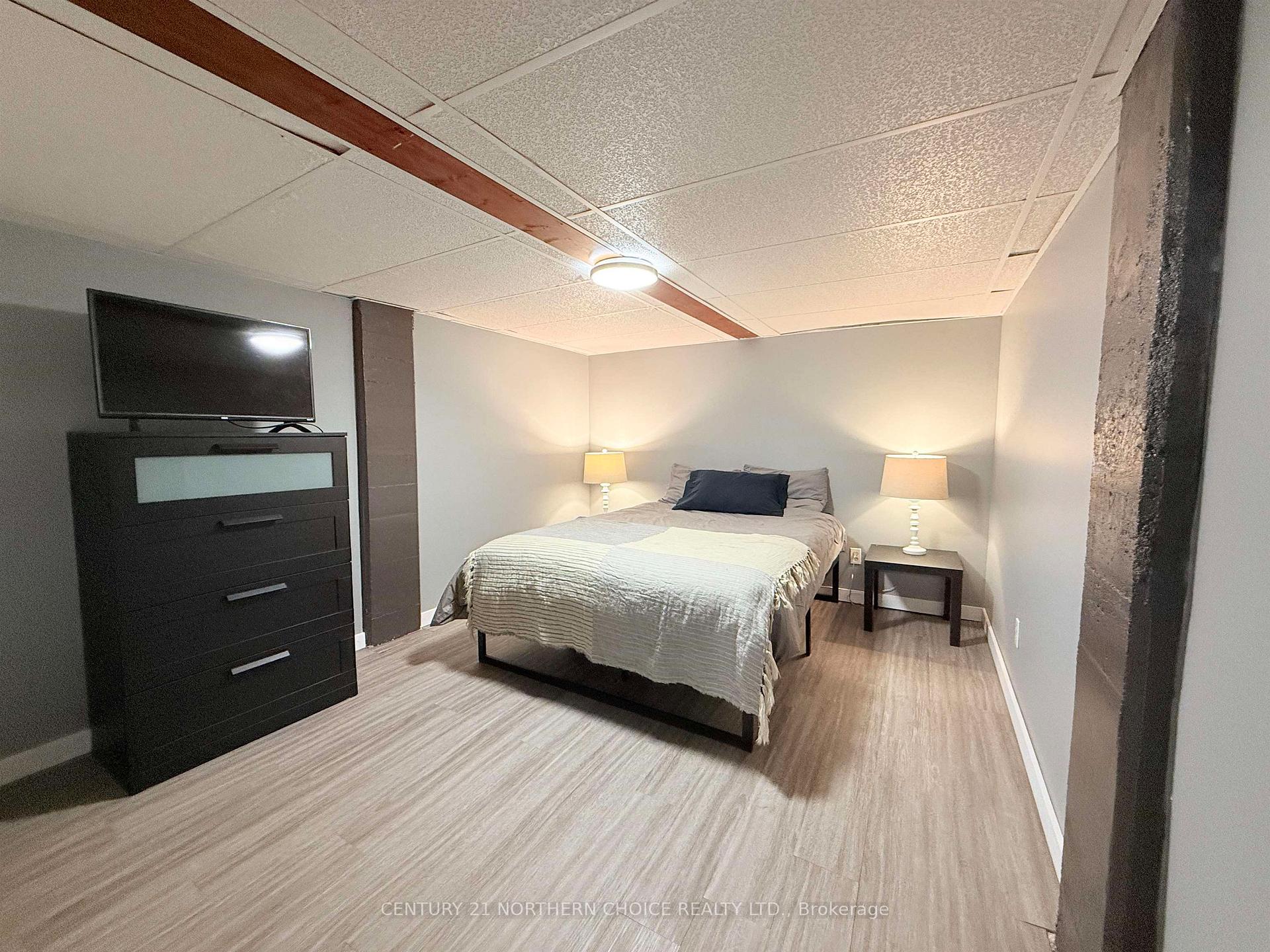 Photo 13 of 10 Queen Street, Sioux Lookout — HOMEH