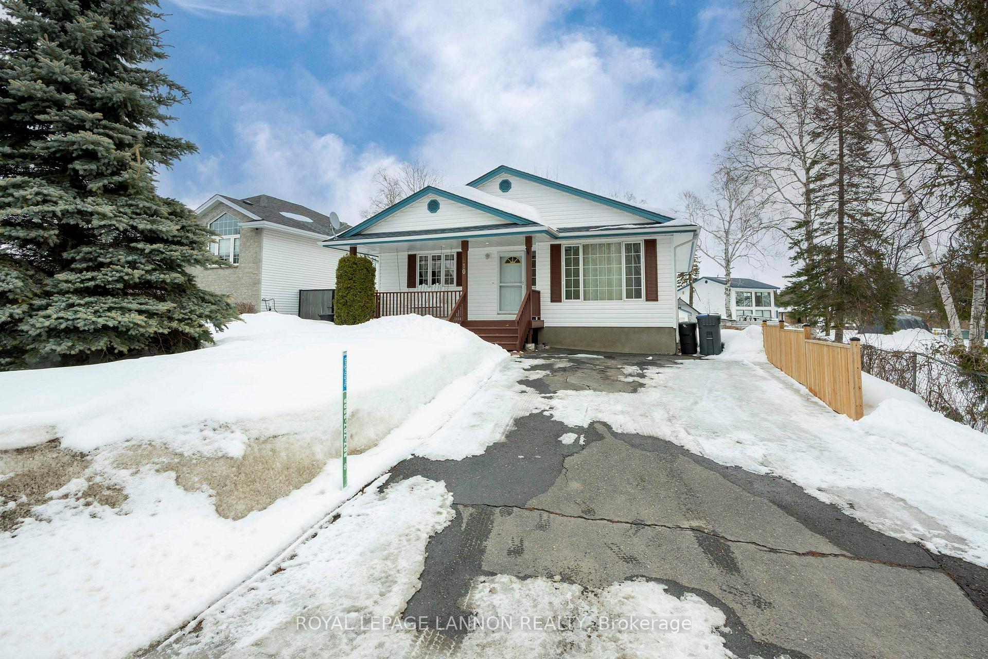 Photo 44 of 410 Jameson Street, Thunder Bay, John Street North — HOMEH