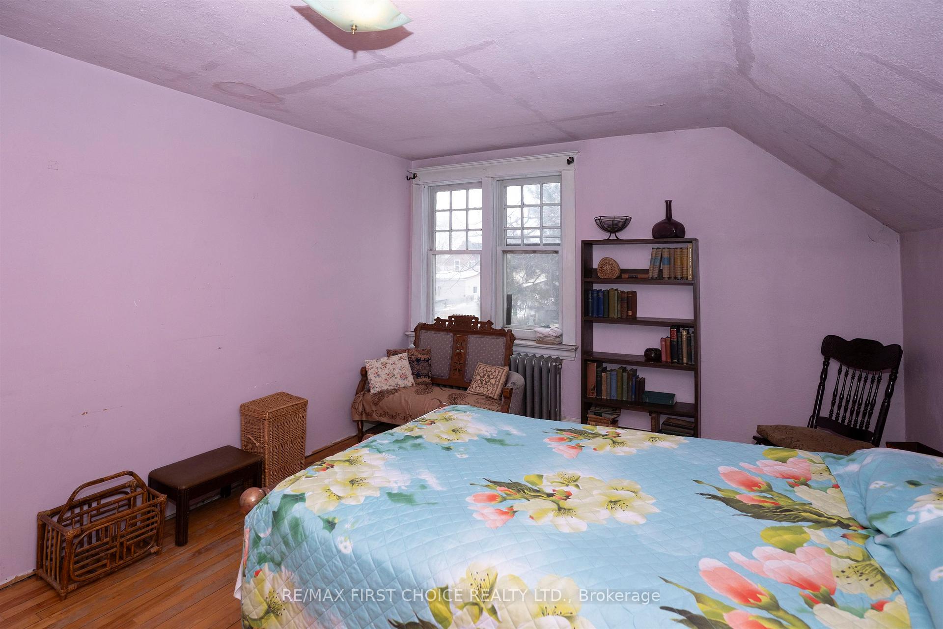 Photo 21 of 105 Ontario Street, Thunder Bay, Court / Cumberland — HOMEH