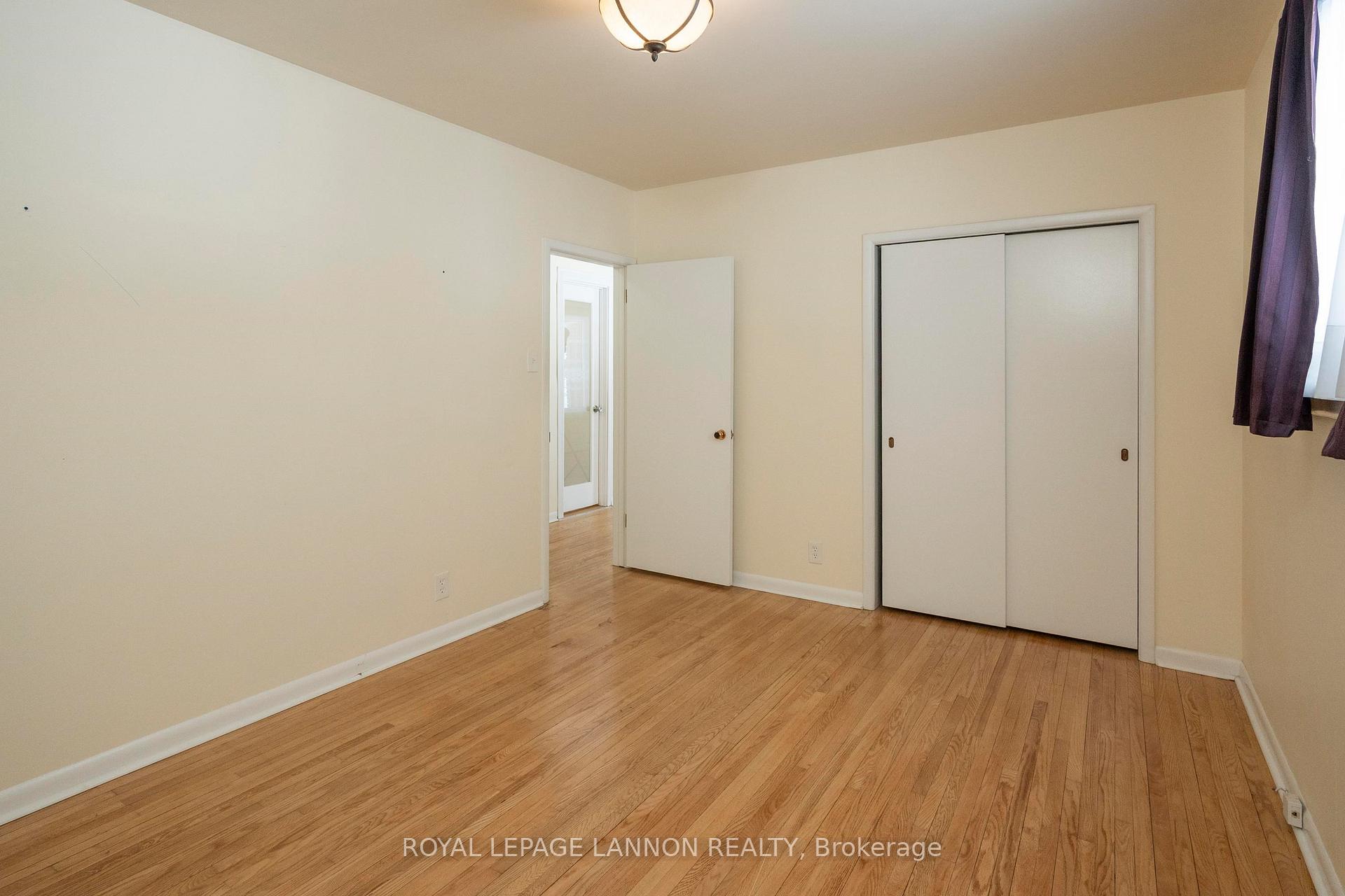 Photo 16 of 708 Linwood Crescent, Thunder Bay, Green Acres — HOMEH