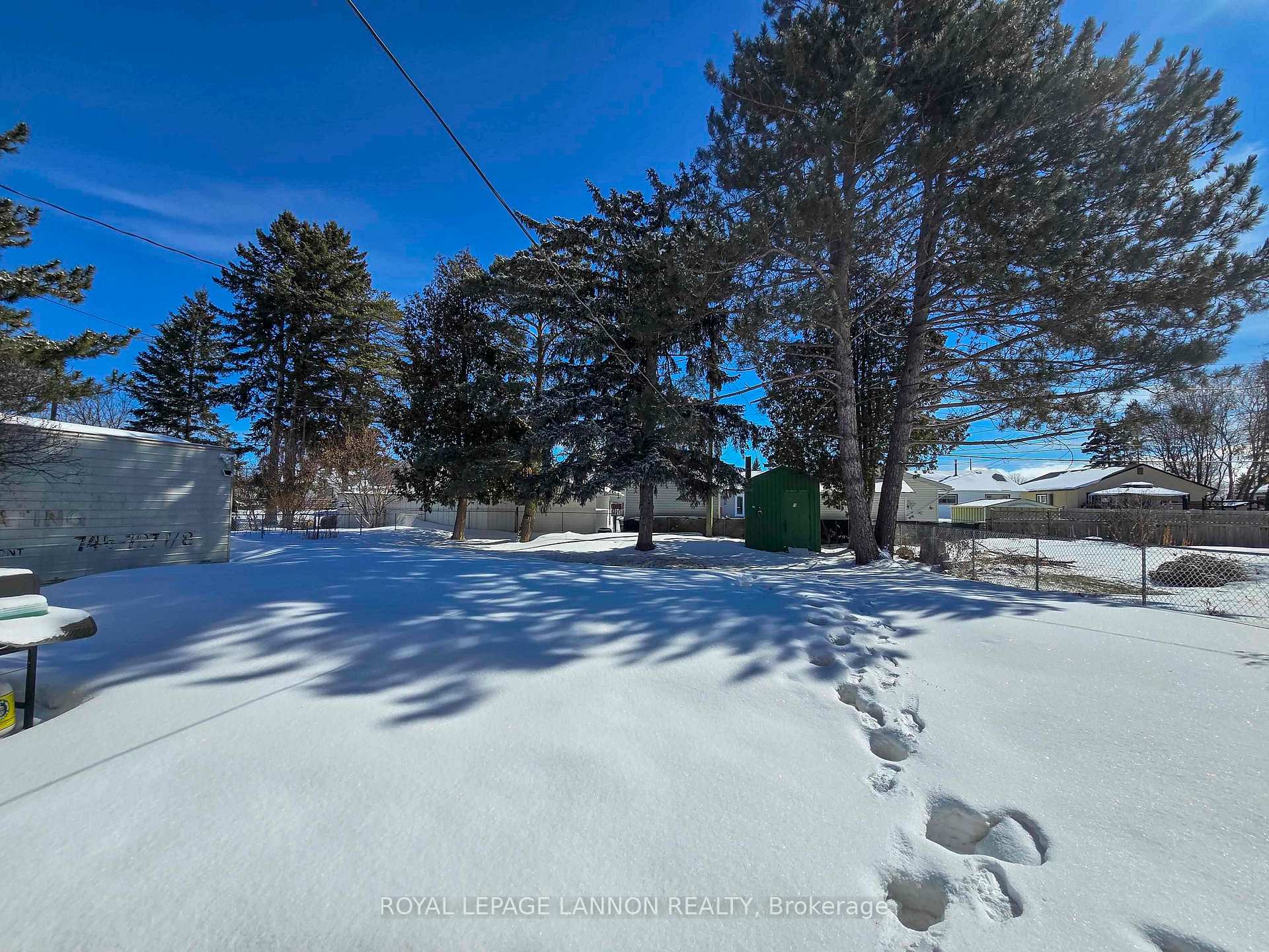 Photo 40 of 708 Linwood Crescent, Thunder Bay, Green Acres — HOMEH