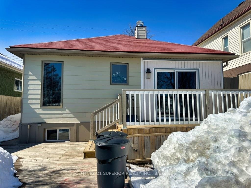 Photo 34 of 77 Prospect Ave, Thunder Bay, College Heights — HOMEH