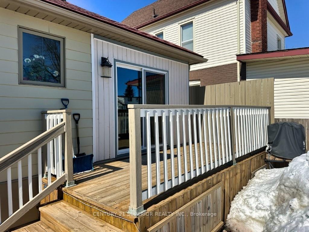Photo 36 of 77 Prospect Ave, Thunder Bay, College Heights — HOMEH