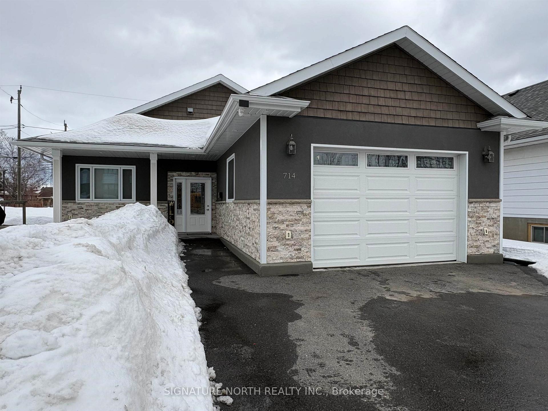Photo 1 of 714 Brown Street, Thunder Bay, Green Acres — HOMEH