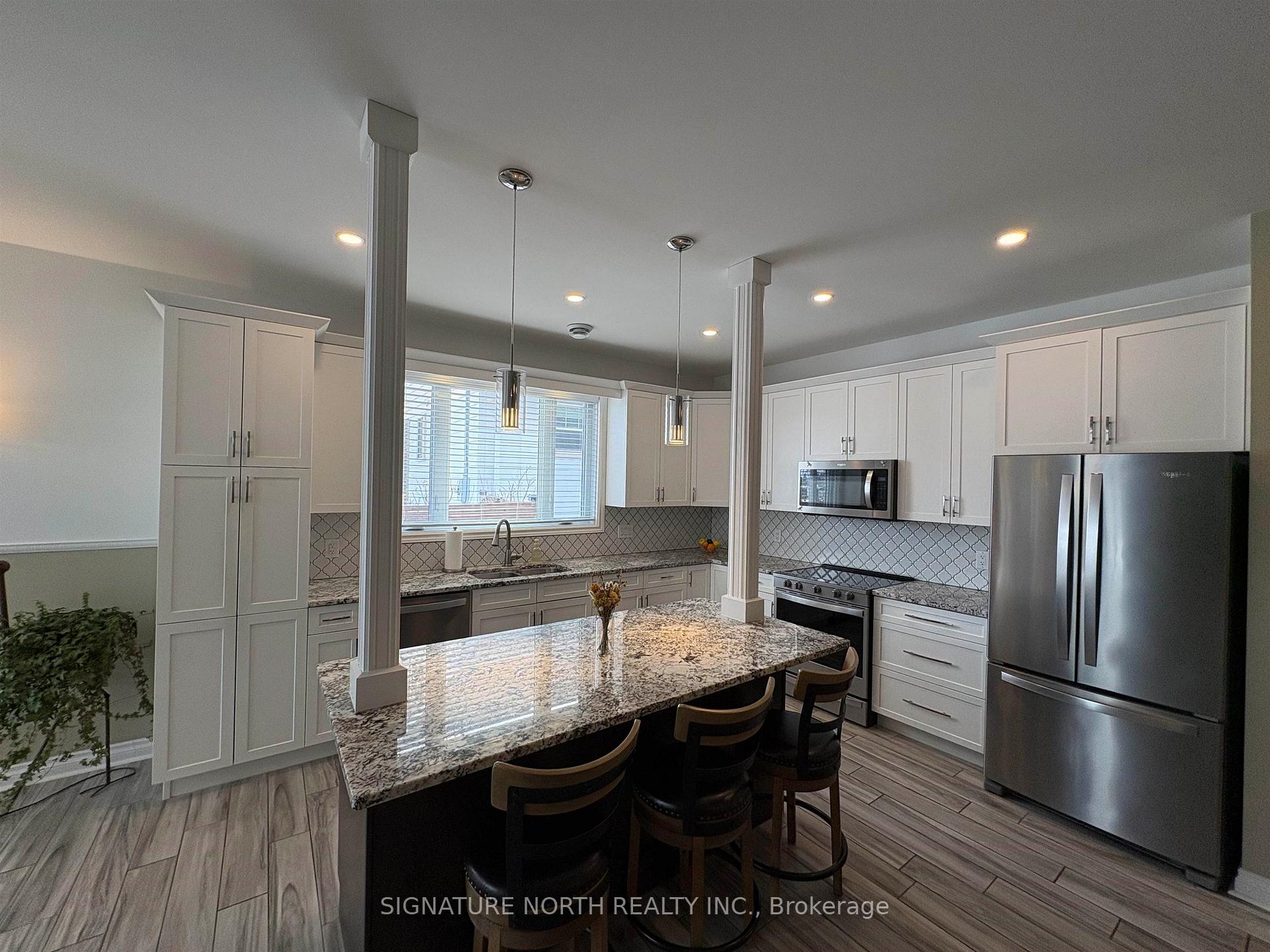 Photo 10 of 714 Brown Street, Thunder Bay, Green Acres — HOMEH