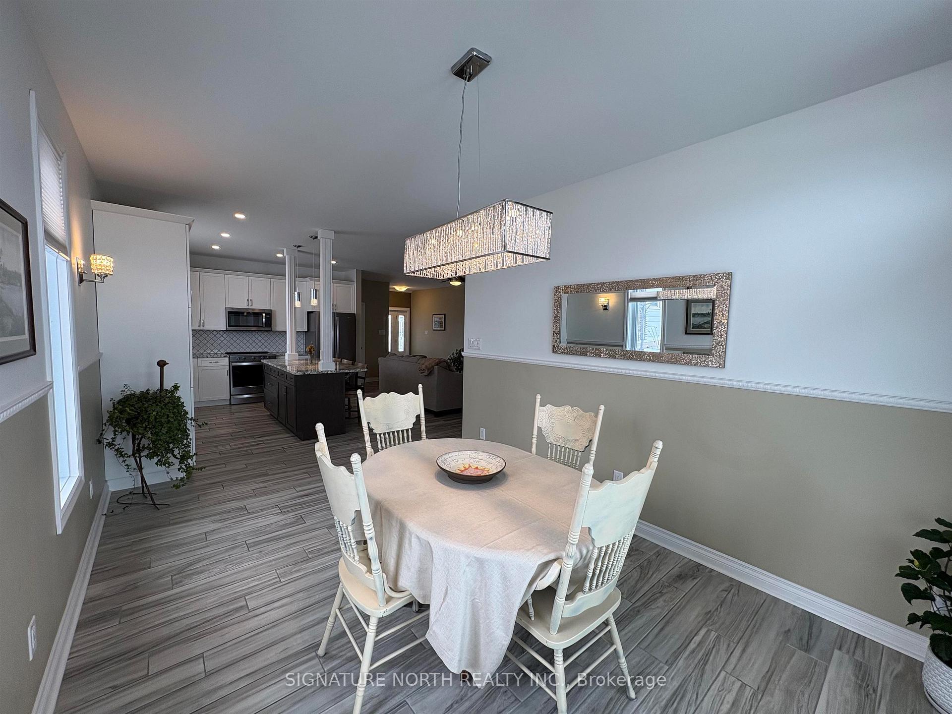 Photo 13 of 714 Brown Street, Thunder Bay, Green Acres — HOMEH