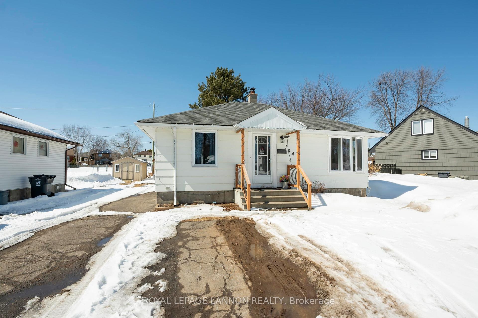 Photo 1 of 144 Strathcona Avenue, Thunder Bay, Current River — HOMEH