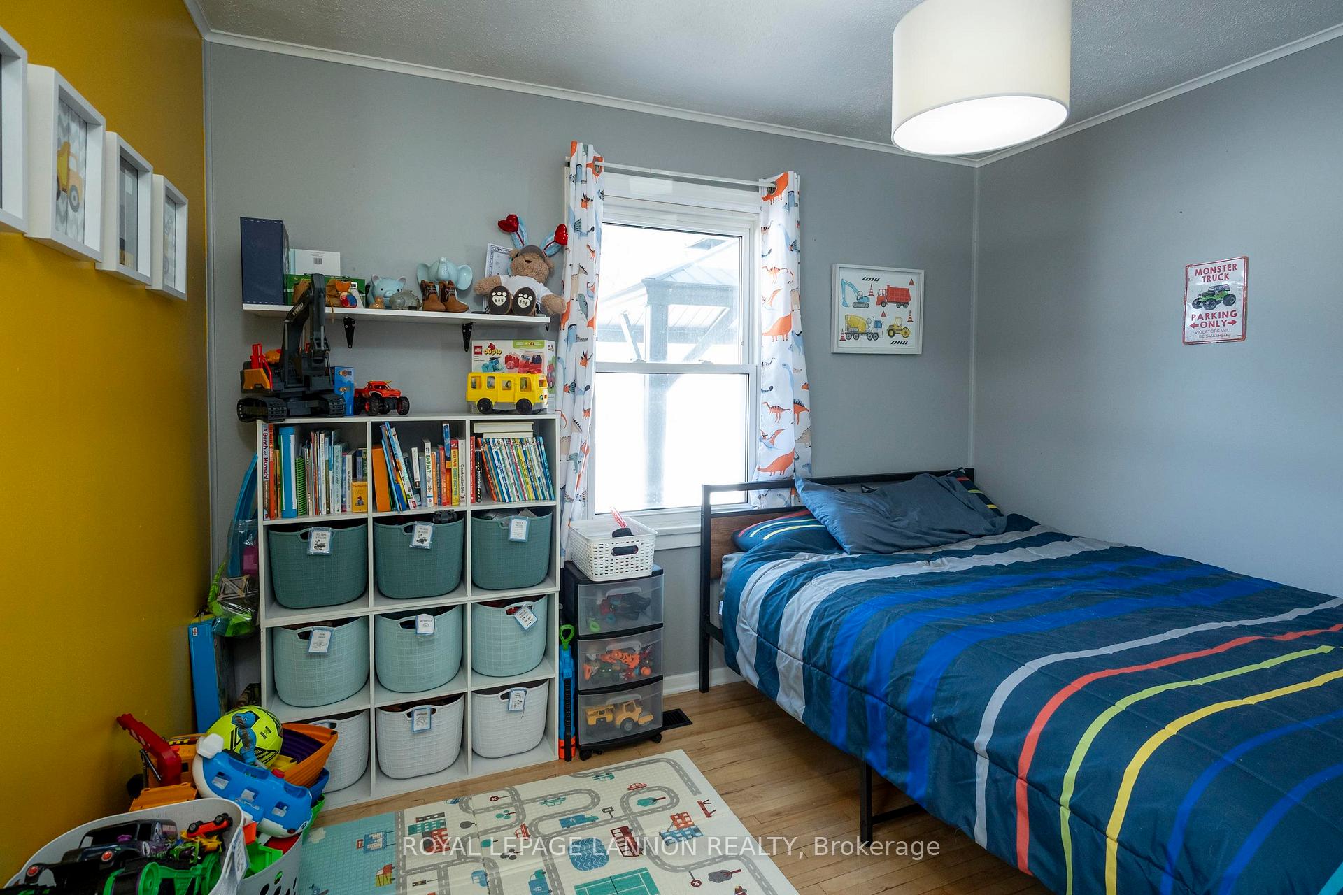 Photo 16 of 144 Strathcona Avenue, Thunder Bay, Current River — HOMEH