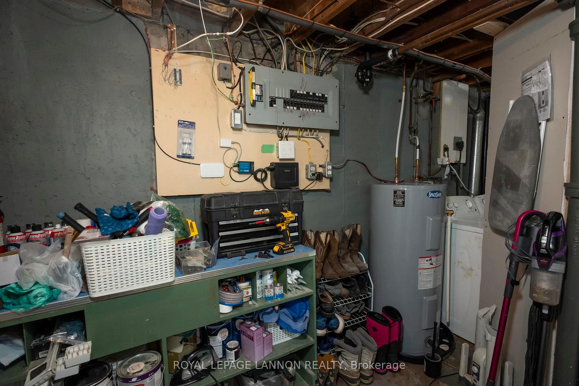 Photo 33 of 144 Strathcona Avenue, Thunder Bay, Current River — HOMEH