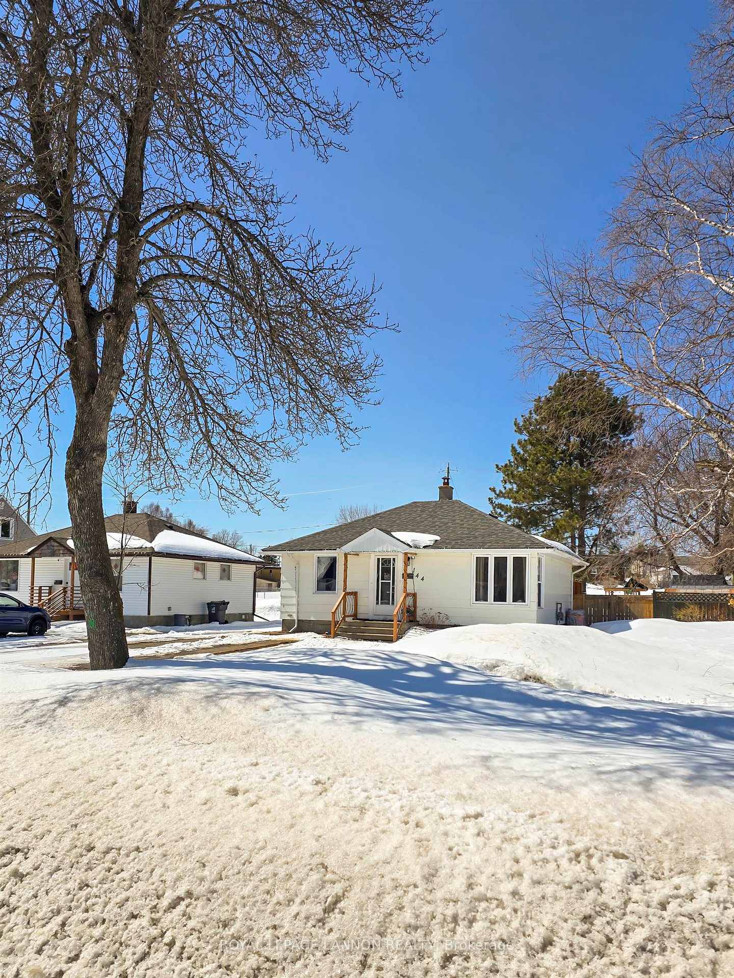 Photo 49 of 144 Strathcona Avenue, Thunder Bay, Current River — HOMEH