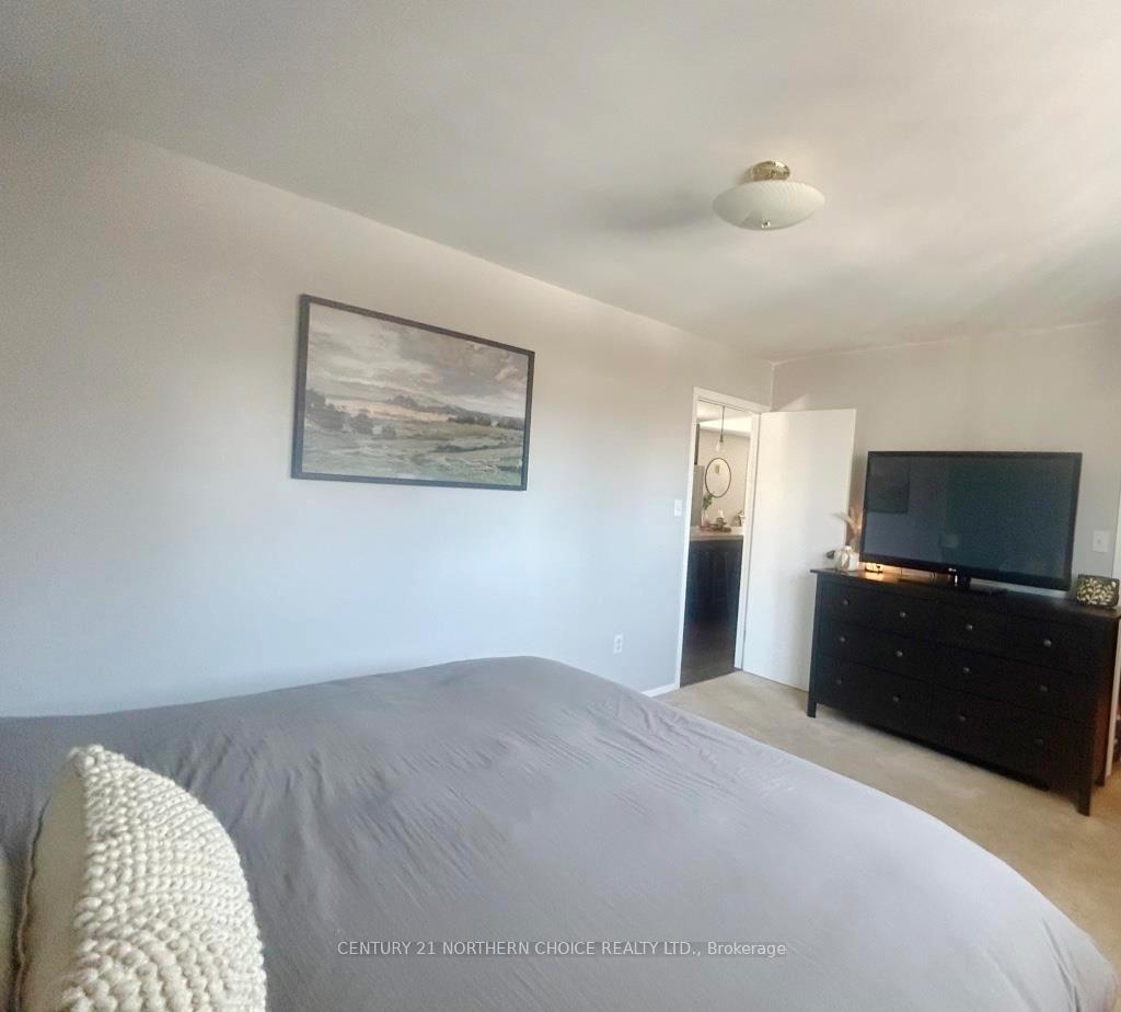 Photo 19 of 414 Third Street East, Fort Frances — HOMEH