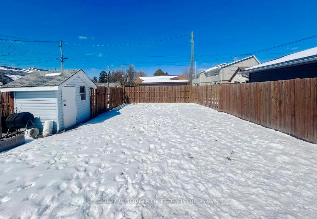 Photo 25 of 414 Third Street East, Fort Frances — HOMEH