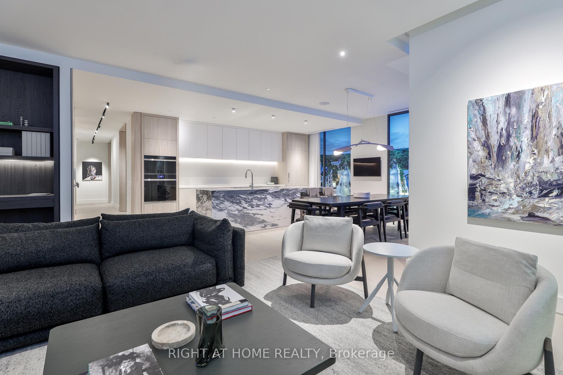 Photo 6 of Unit 403, 1 Roxborough Street E, Toronto, The Annex — HOMEH