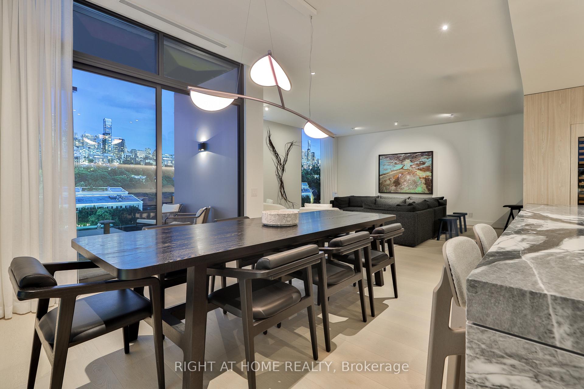 Photo 9 of Unit 403, 1 Roxborough Street E, Toronto, The Annex — HOMEH