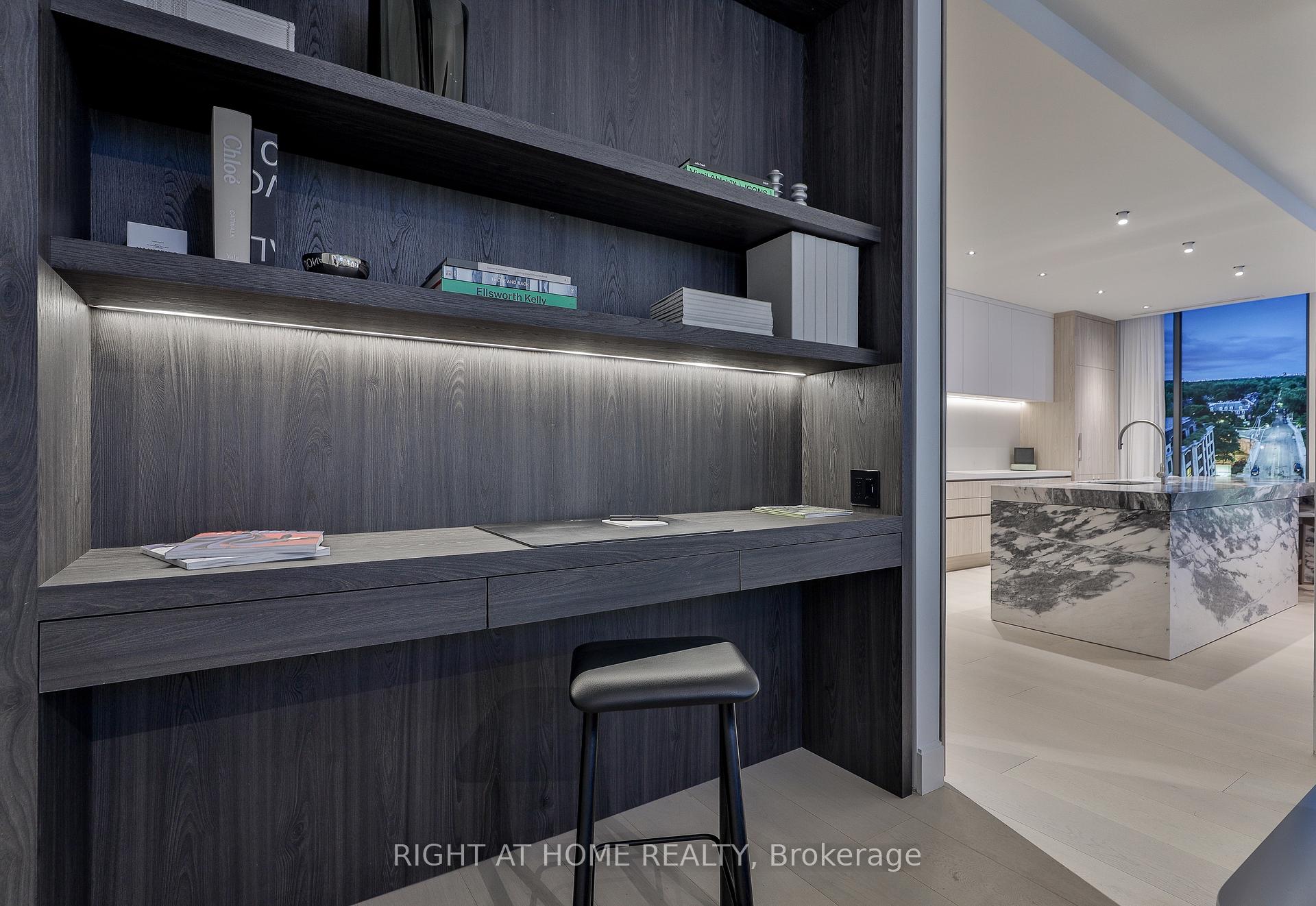 Photo 13 of Unit 403, 1 Roxborough Street E, Toronto, The Annex — HOMEH