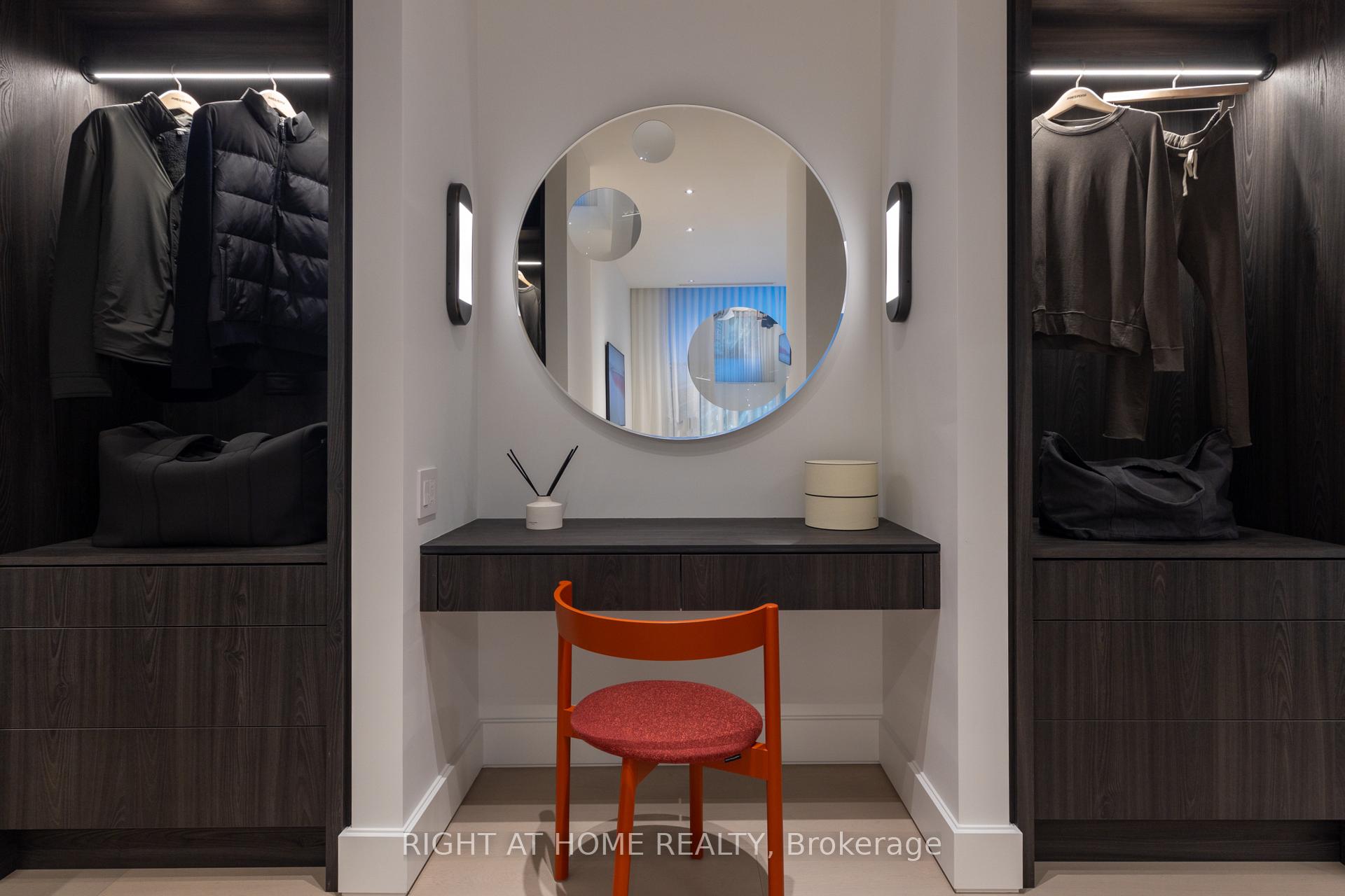 Photo 20 of Unit 403, 1 Roxborough Street E, Toronto, The Annex — HOMEH