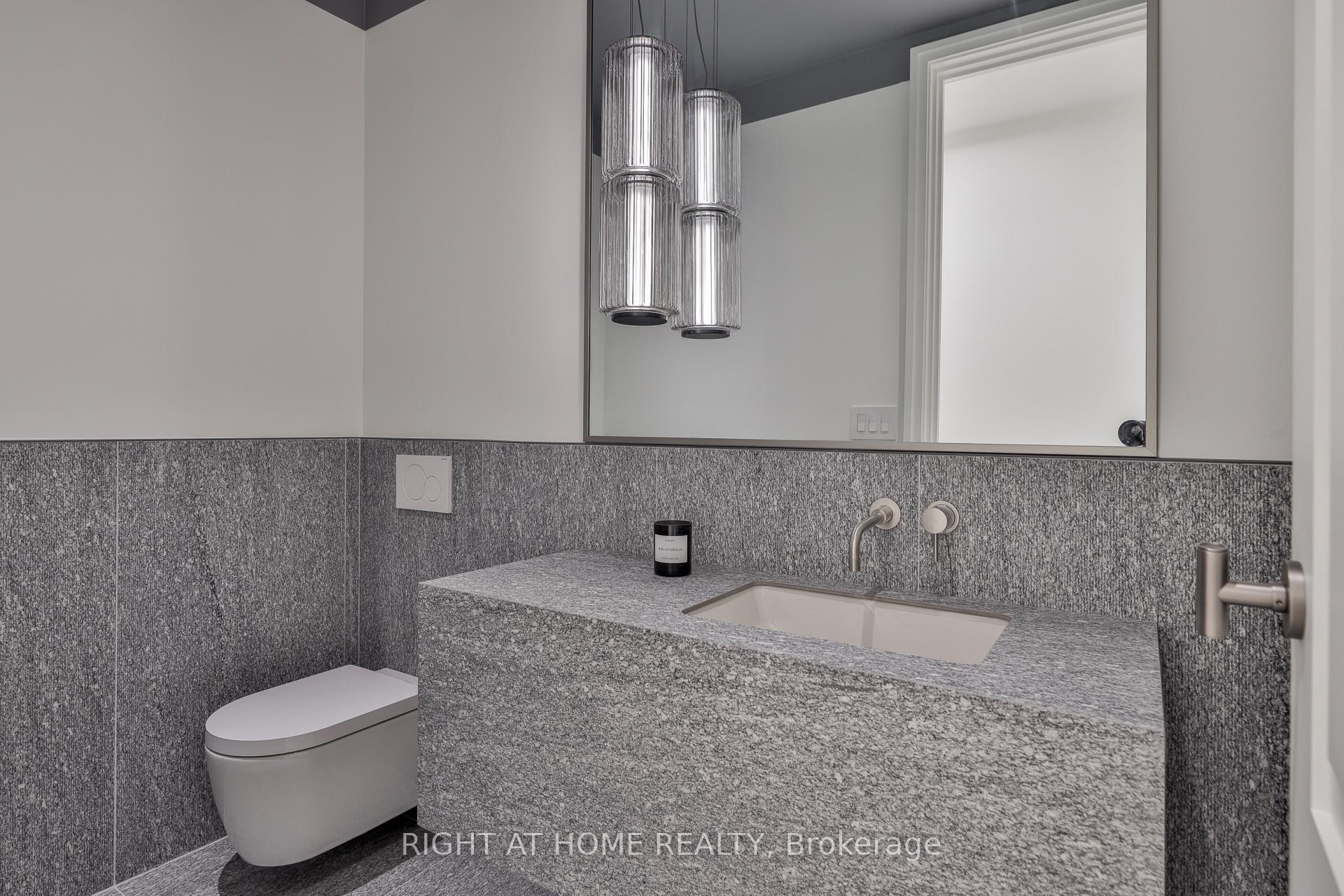 Photo 25 of Unit 403, 1 Roxborough Street E, Toronto, The Annex — HOMEH