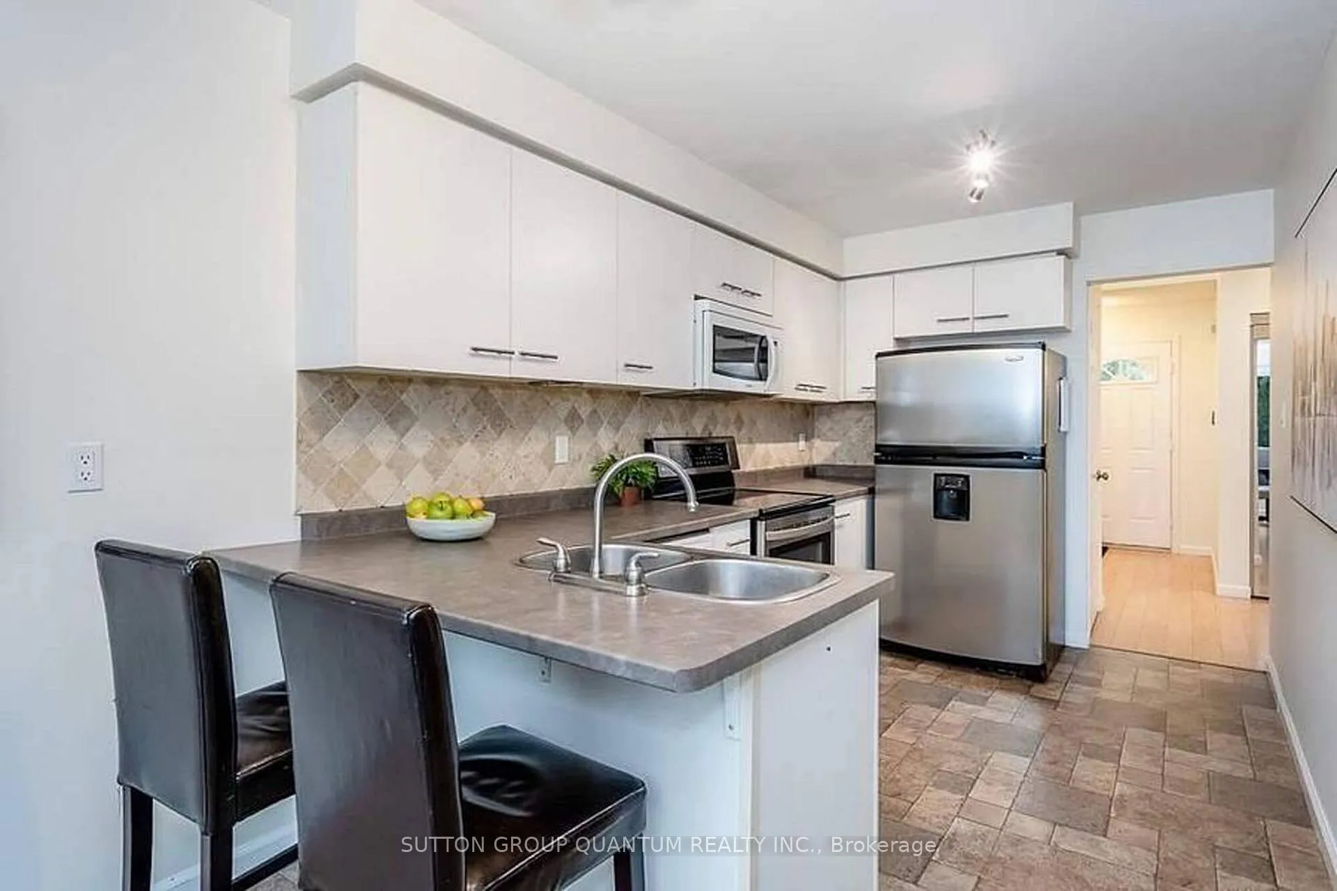Photo 4 of 1185 Hill Street, Innisfil, Alcona — HOMEH