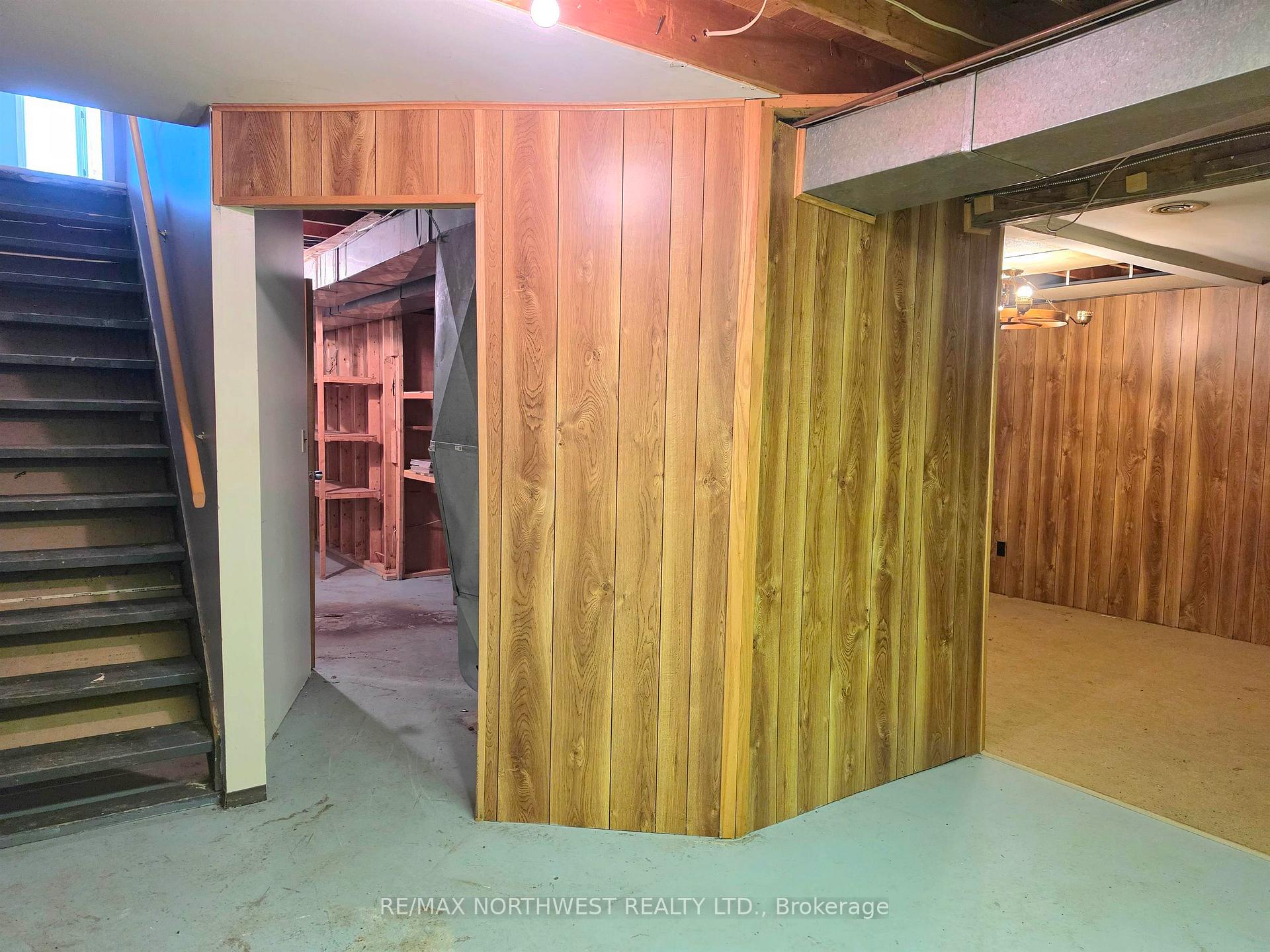 Photo 16 of 116 Minto Crescent, Kenora, Amethyst — HOMEH
