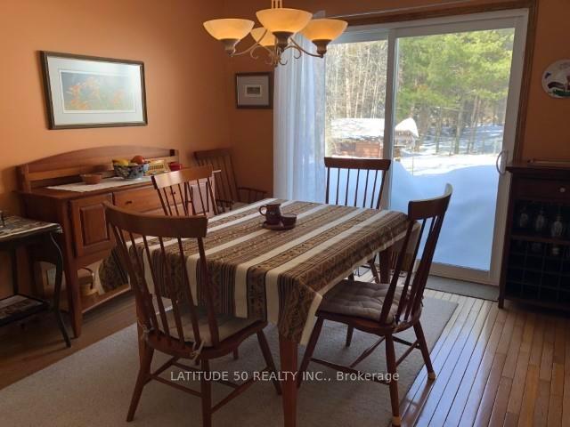 Photo 8 of 23 Ross Street, Dryden, Riverview — HOMEH