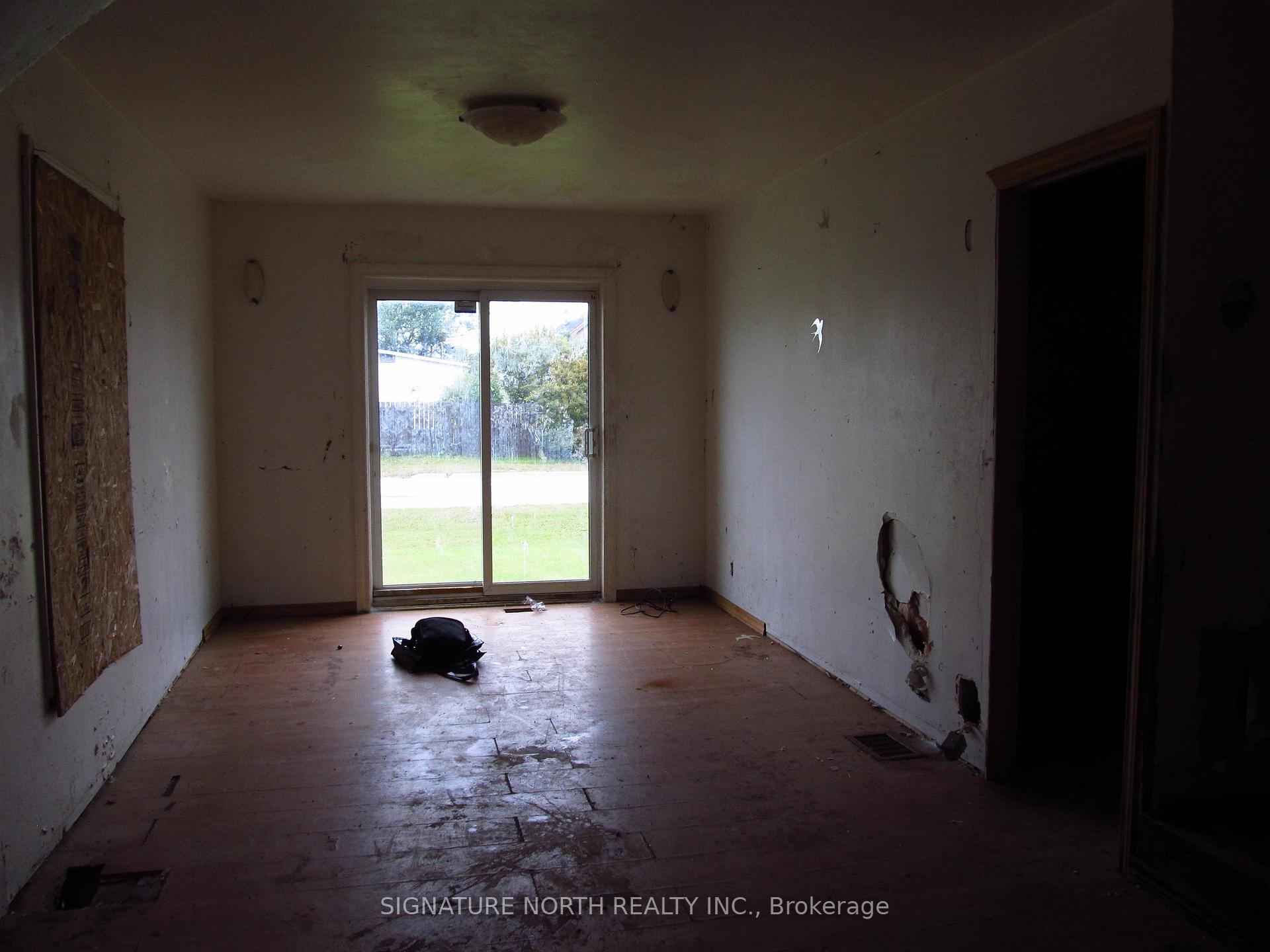 Photo 5 of 201 Fourth AVE, Greenstone — HOMEH