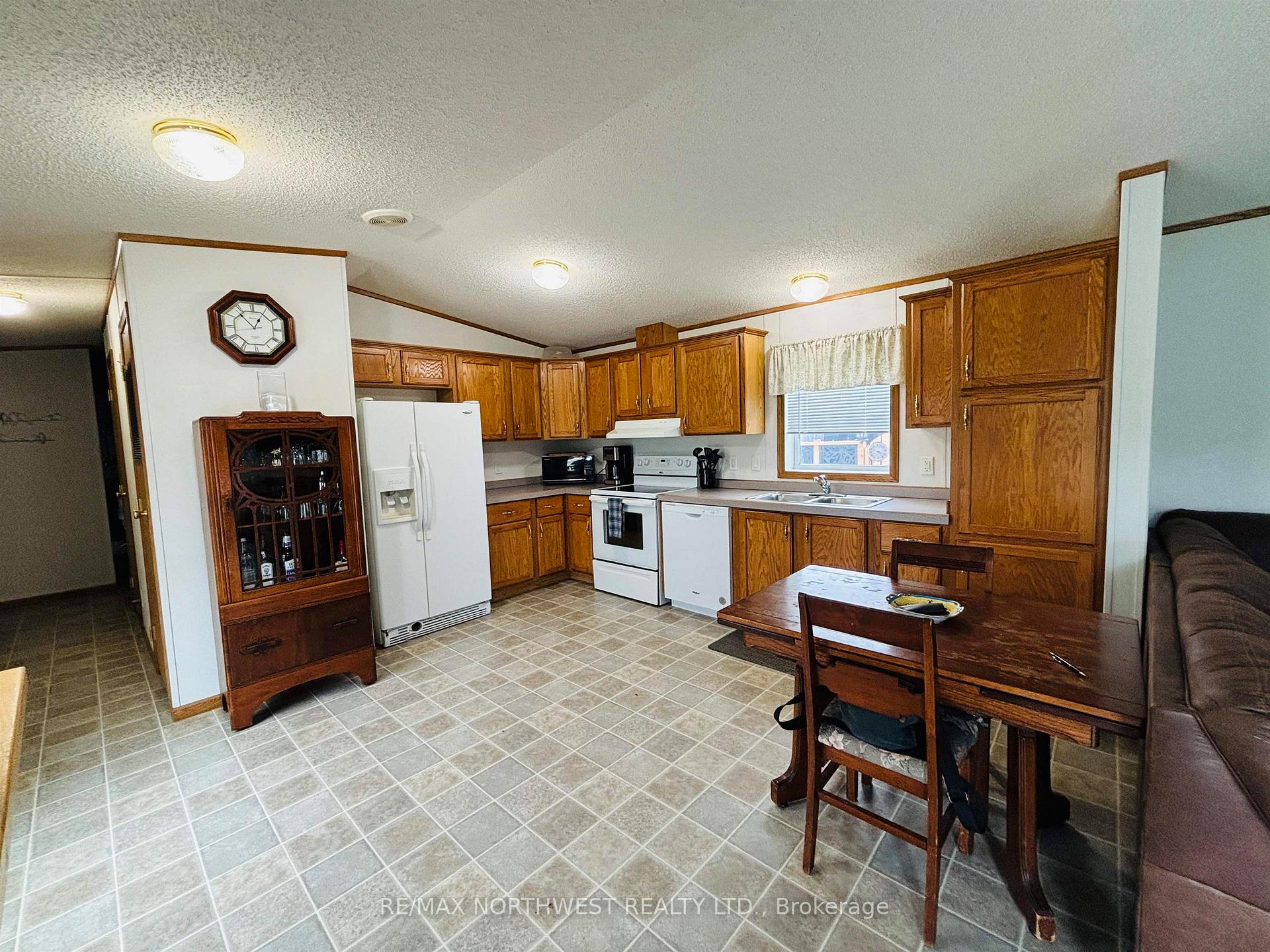 Photo 11 of #83 478 Rabbit Lake Rd., Kenora, Rabbit Lake — HOMEH